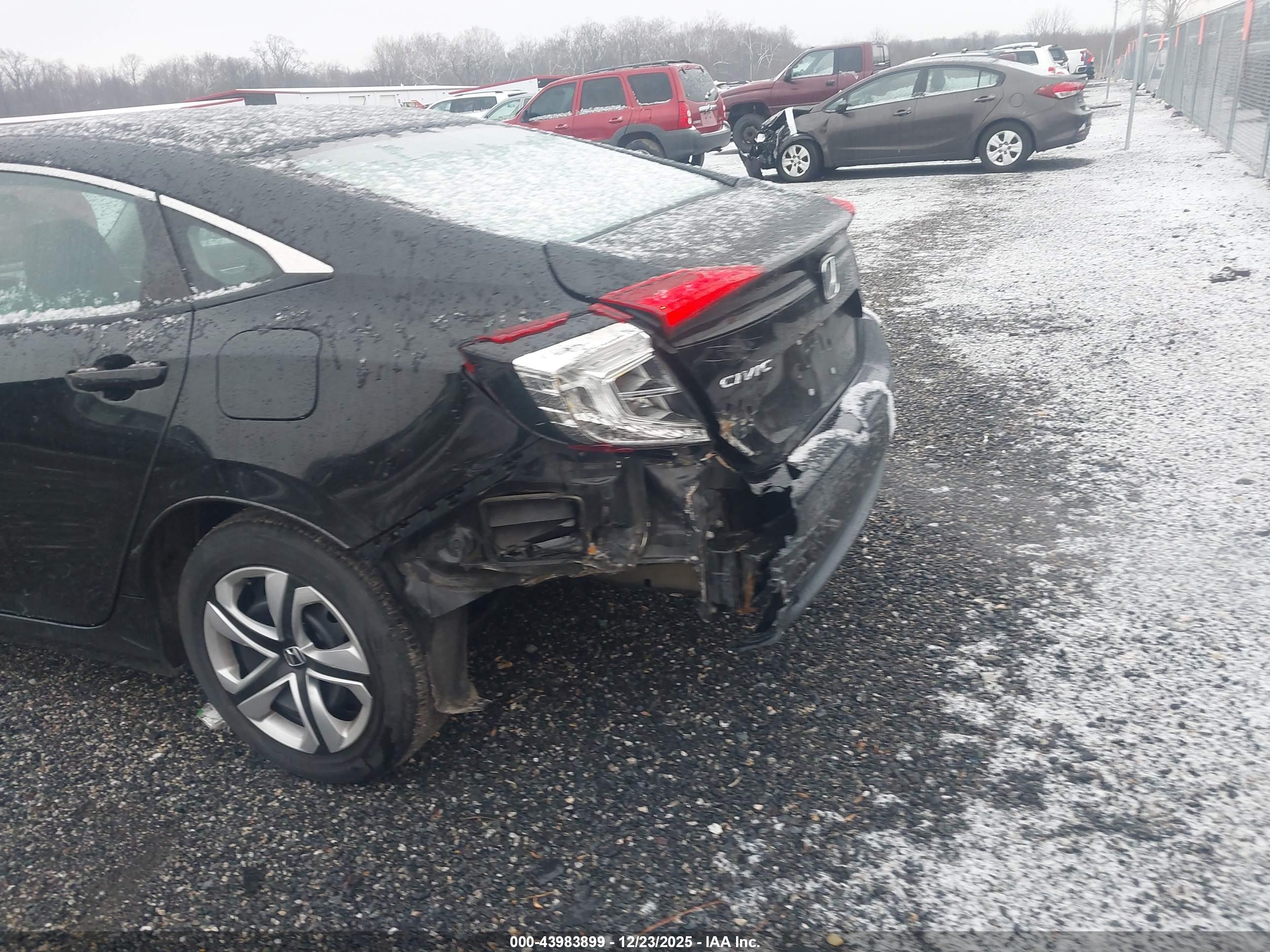 HONDA CIVIC image 6