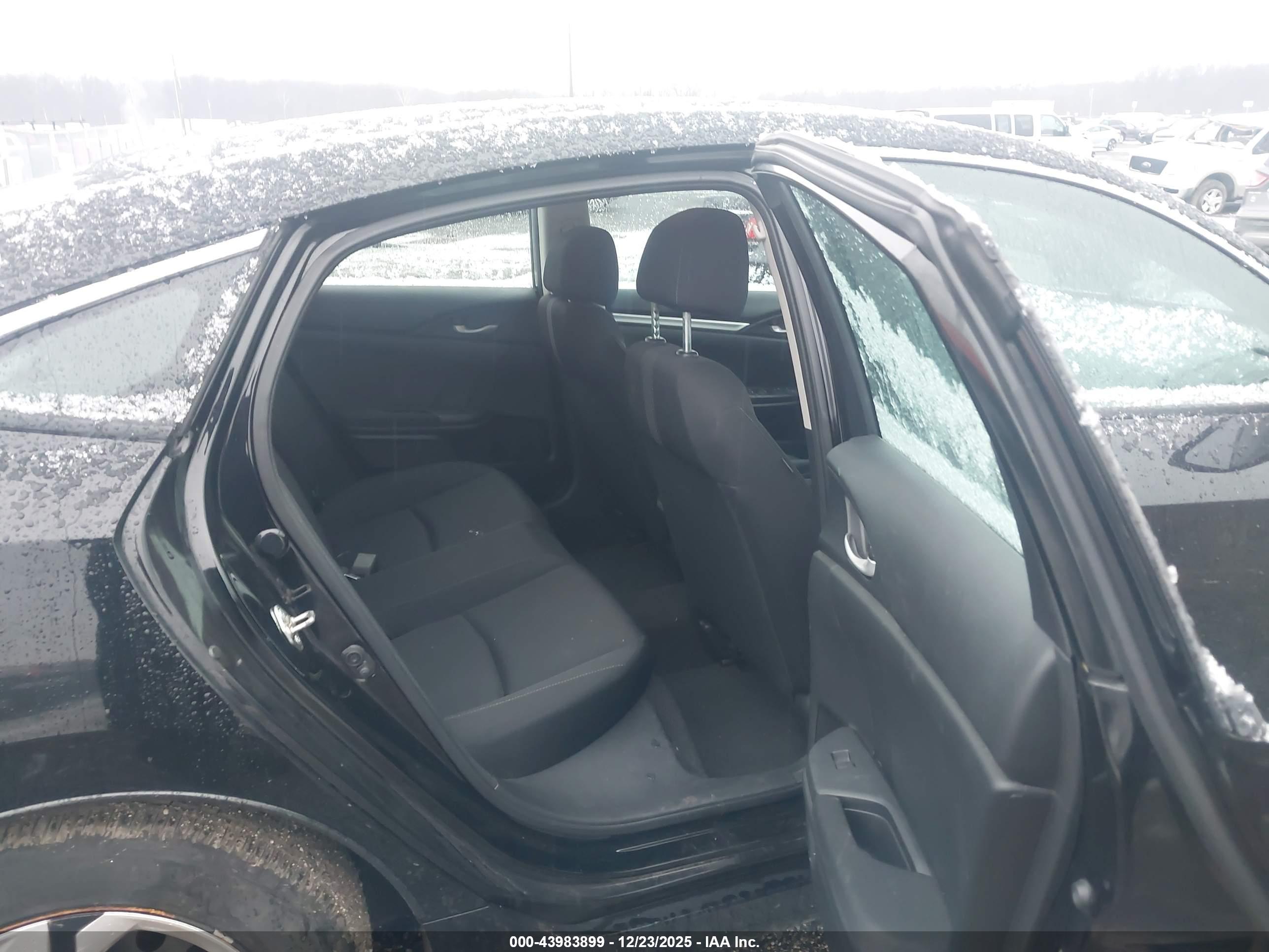 HONDA CIVIC image 8