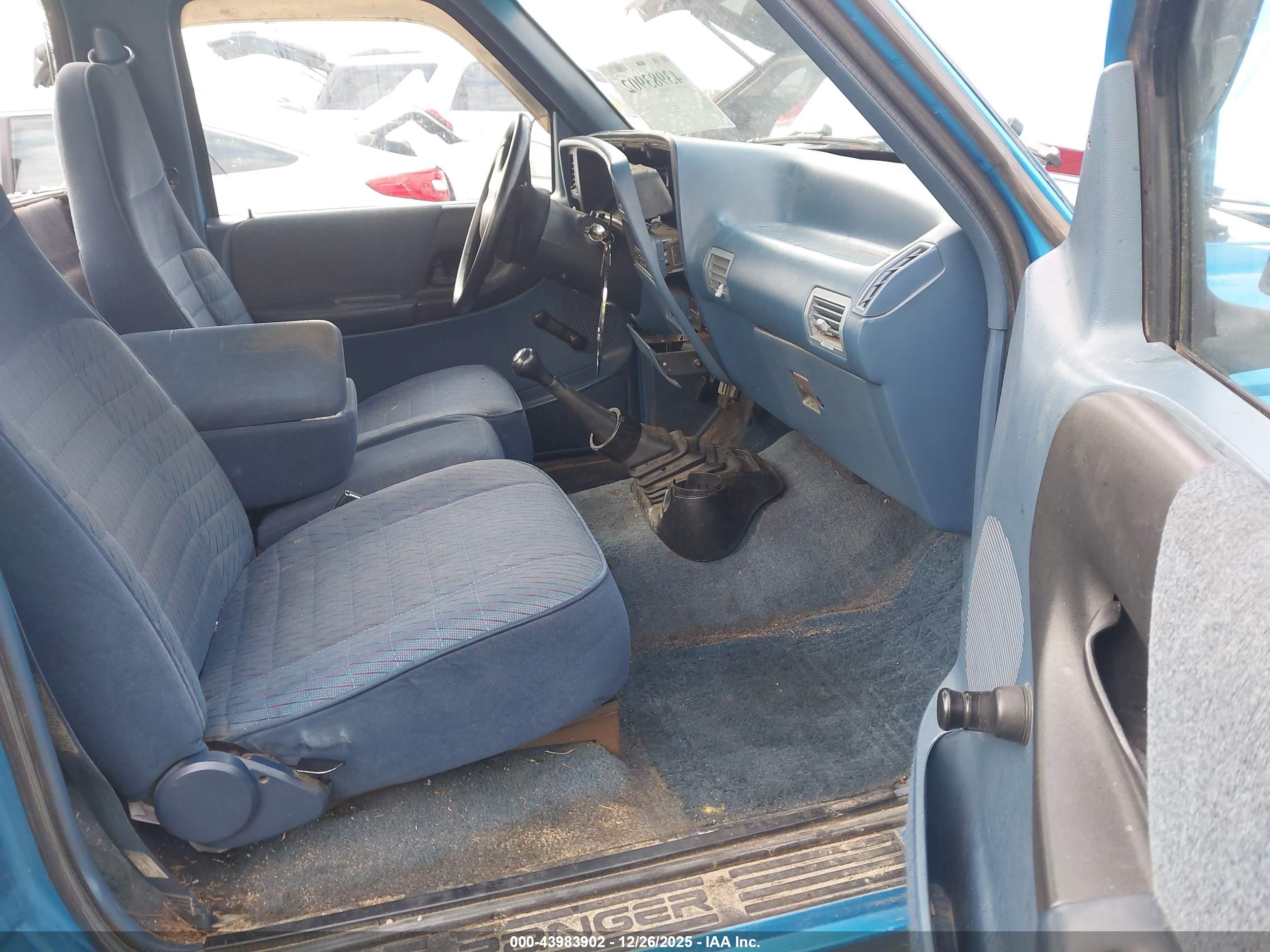 FORD RANGER image 5