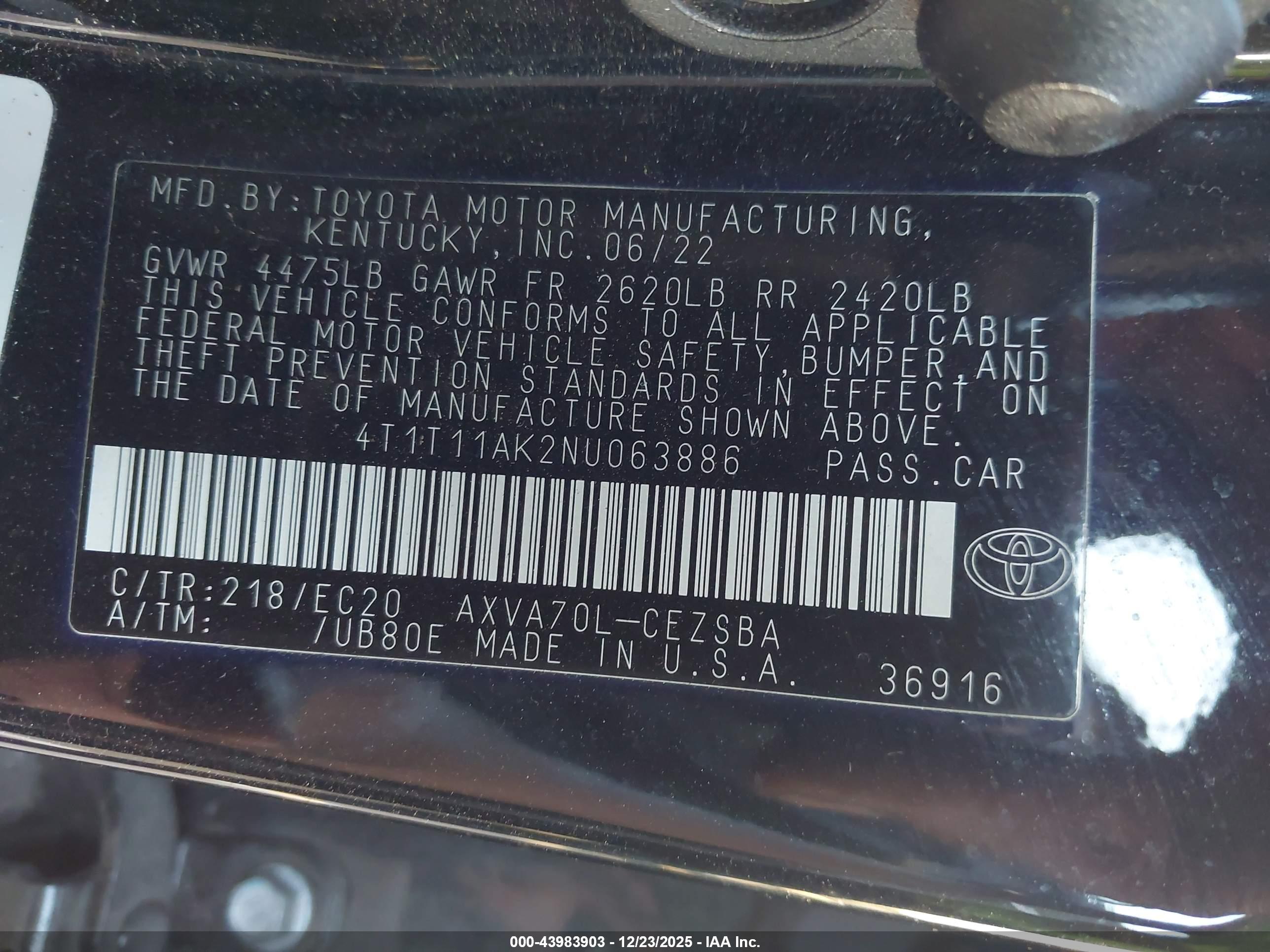 TOYOTA CAMRY image 9