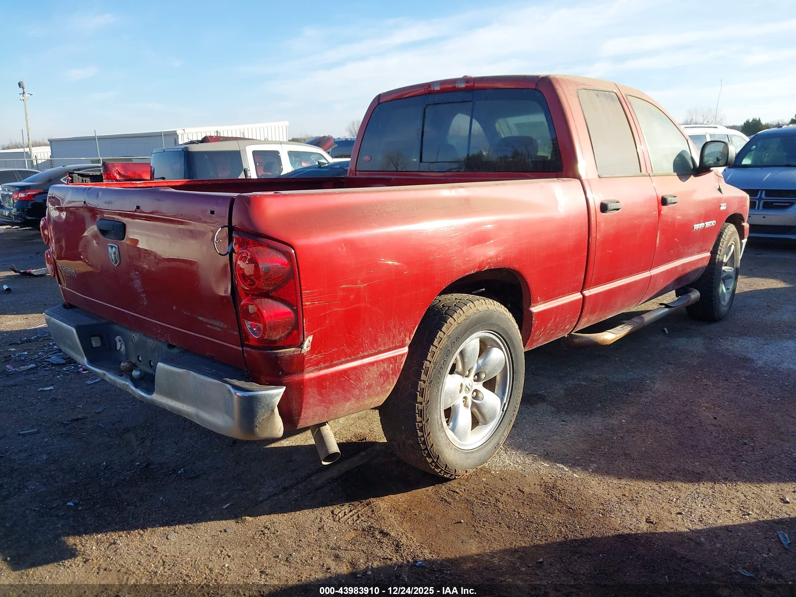 DODGE RAM image 4