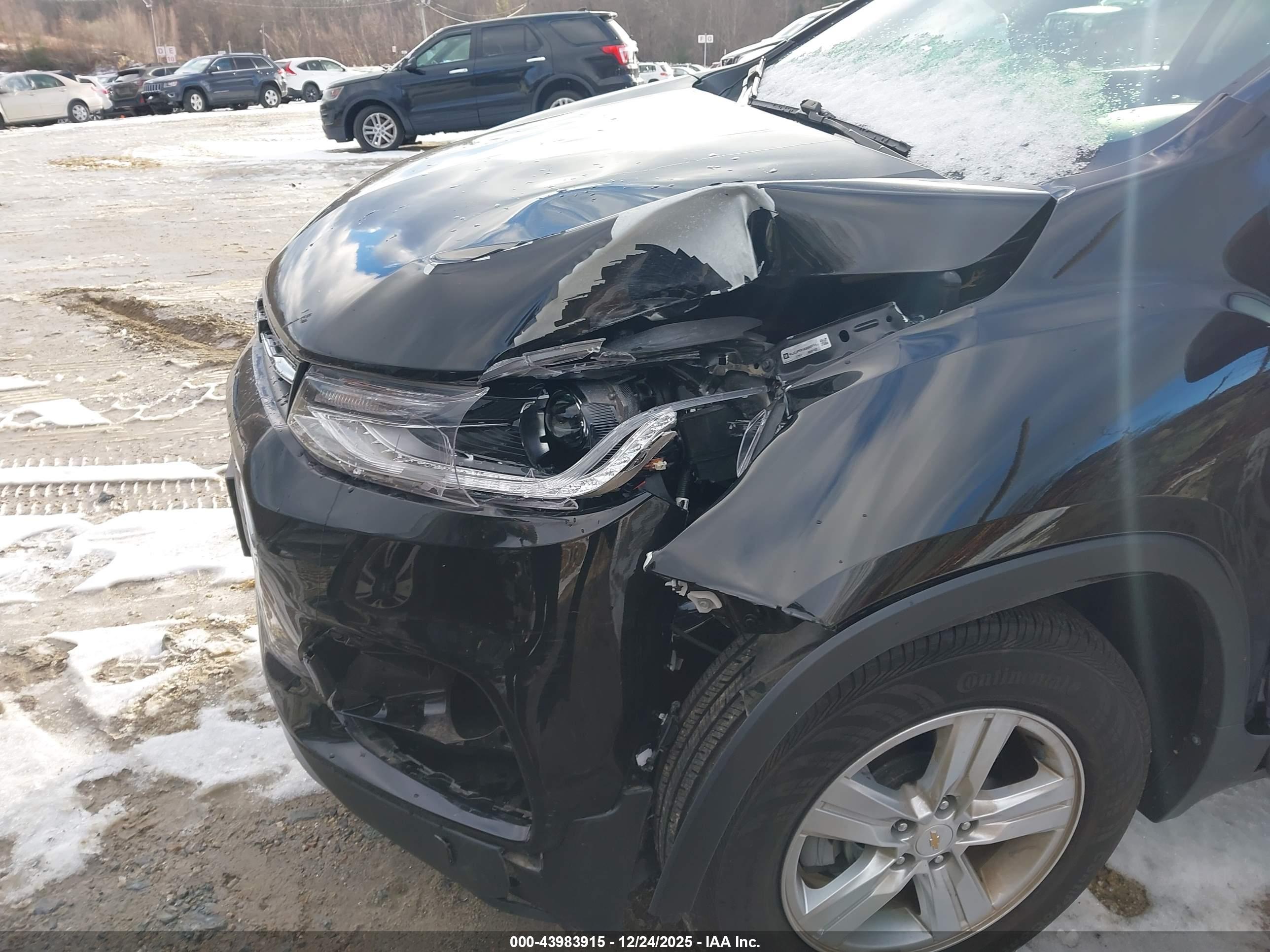 CHEVROLET TRAX image 6