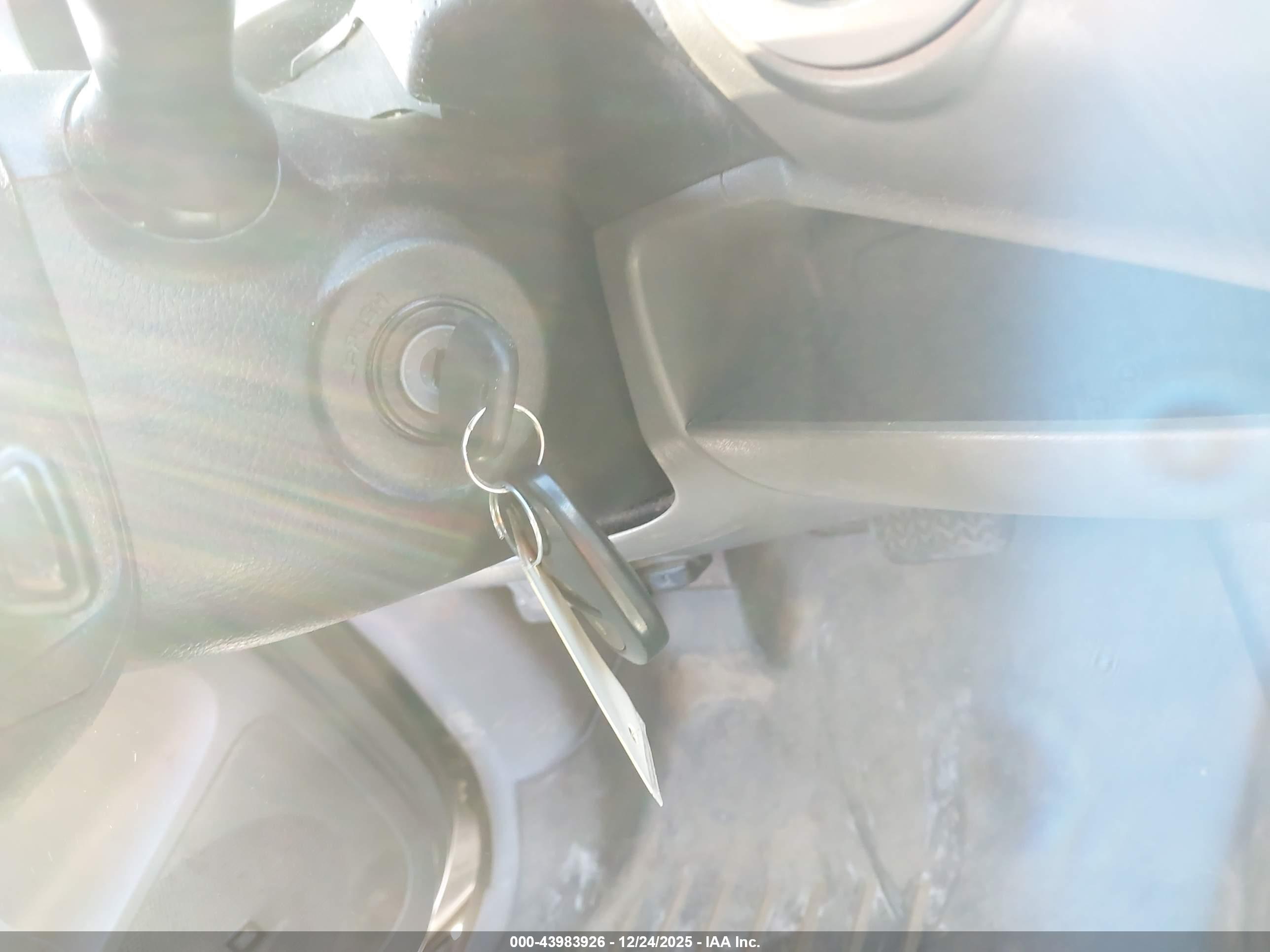 TOYOTA TACOMA image 11