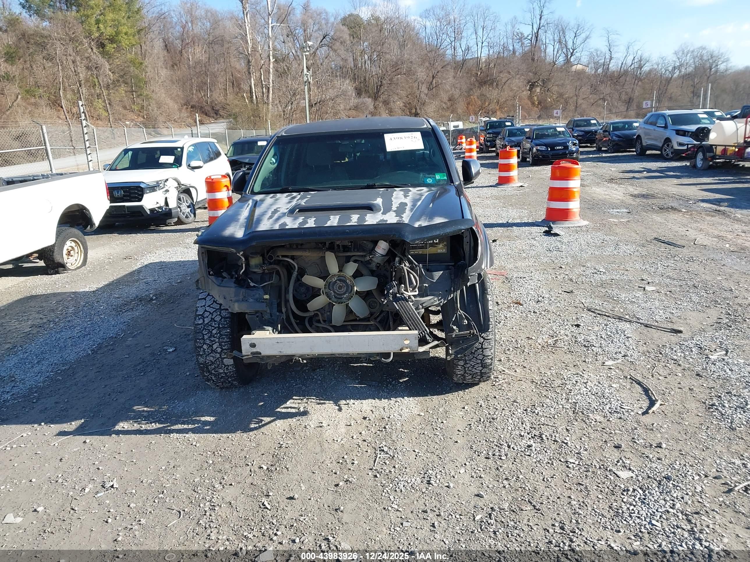 TOYOTA TACOMA image 6