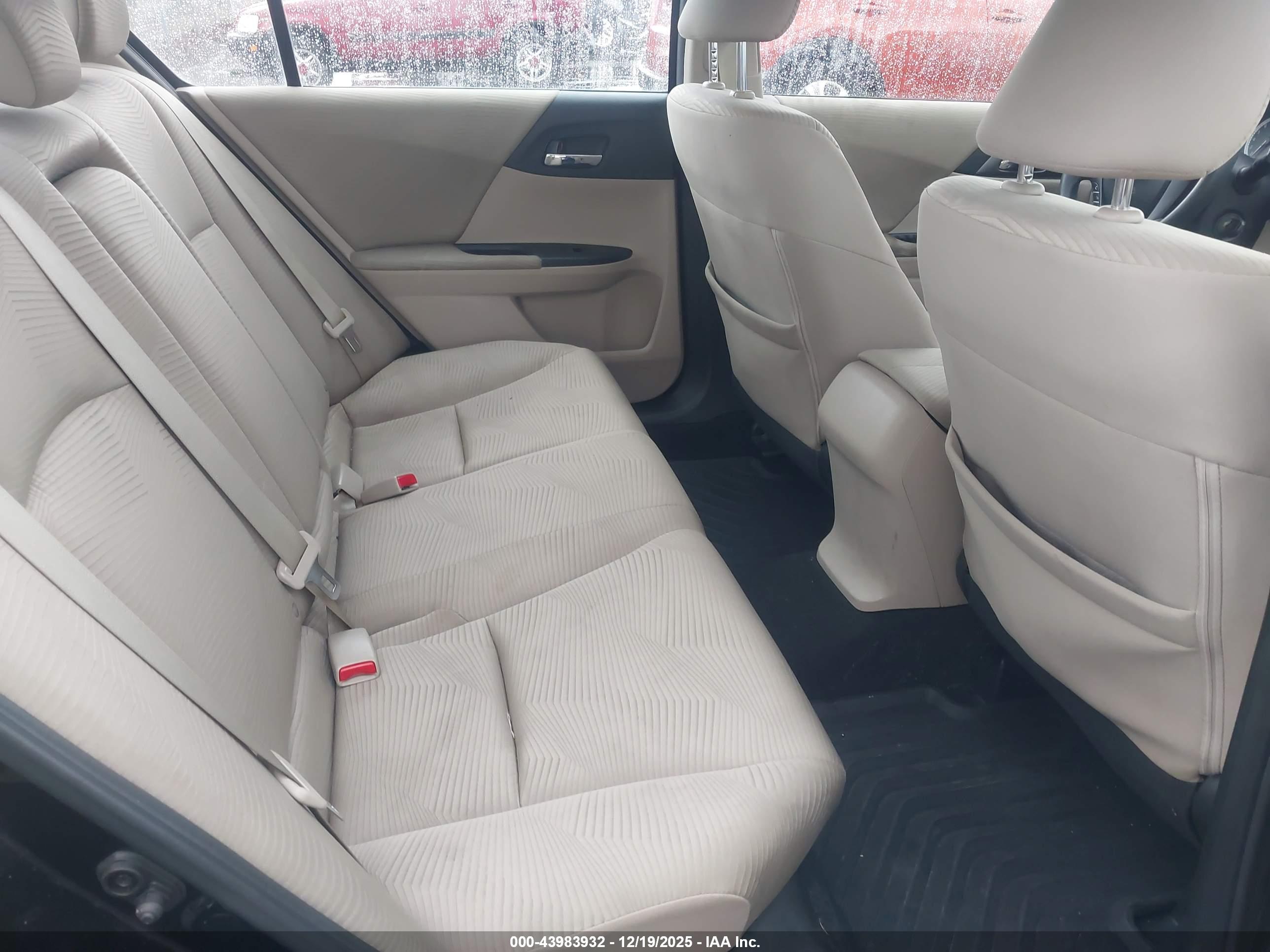 HONDA ACCORD image 8
