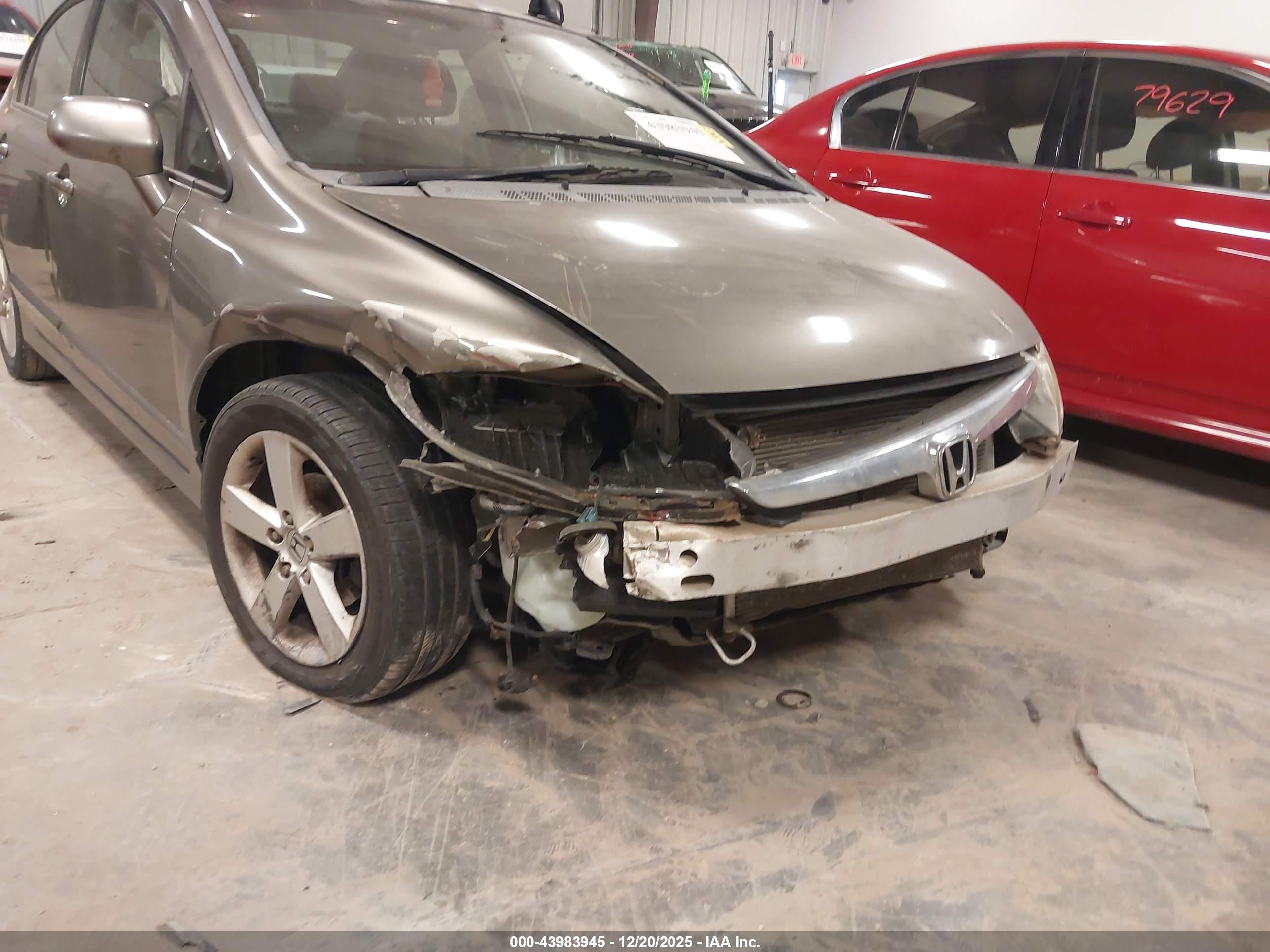 HONDA CIVIC image 6