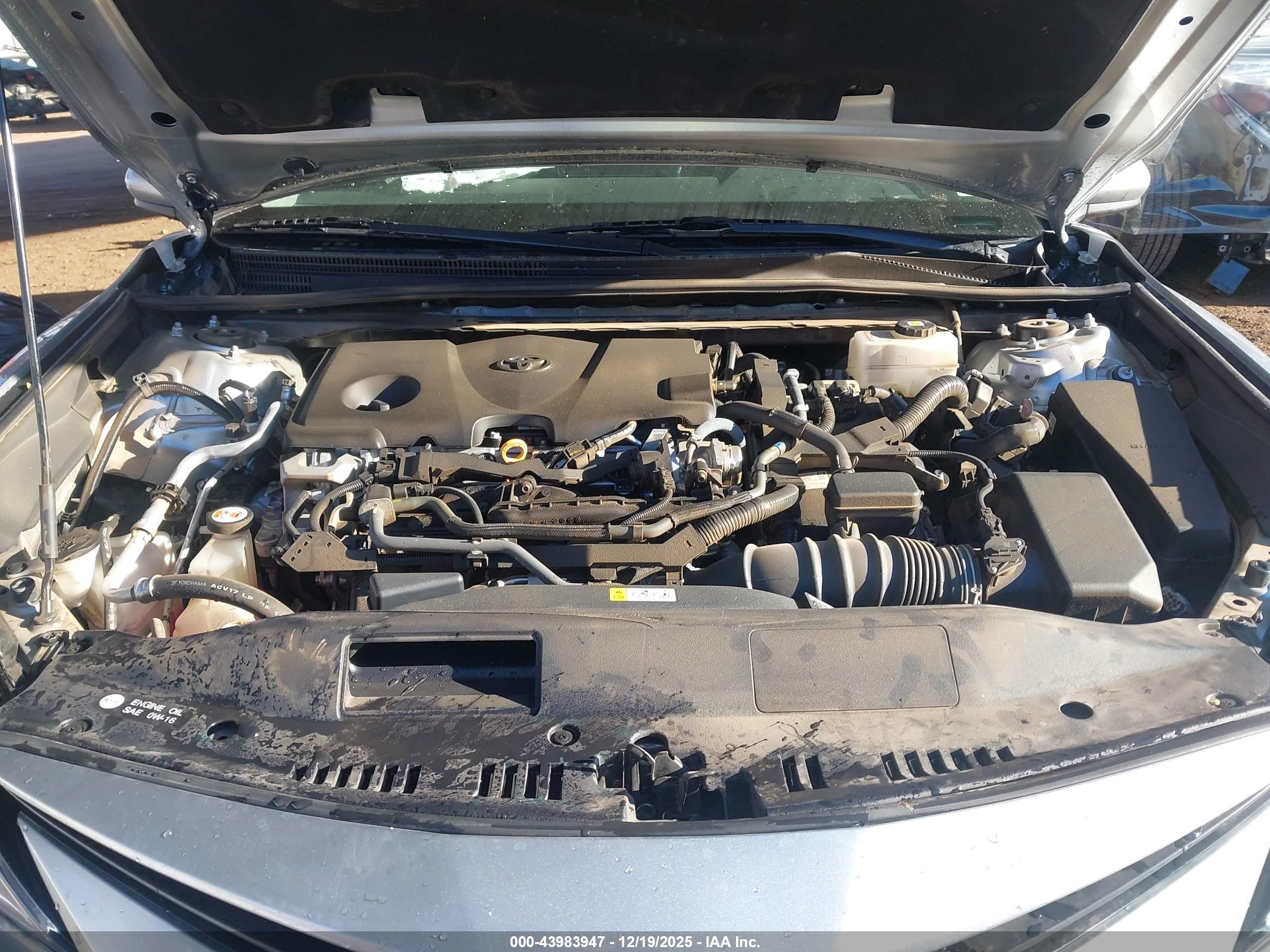 TOYOTA CAMRY image 10