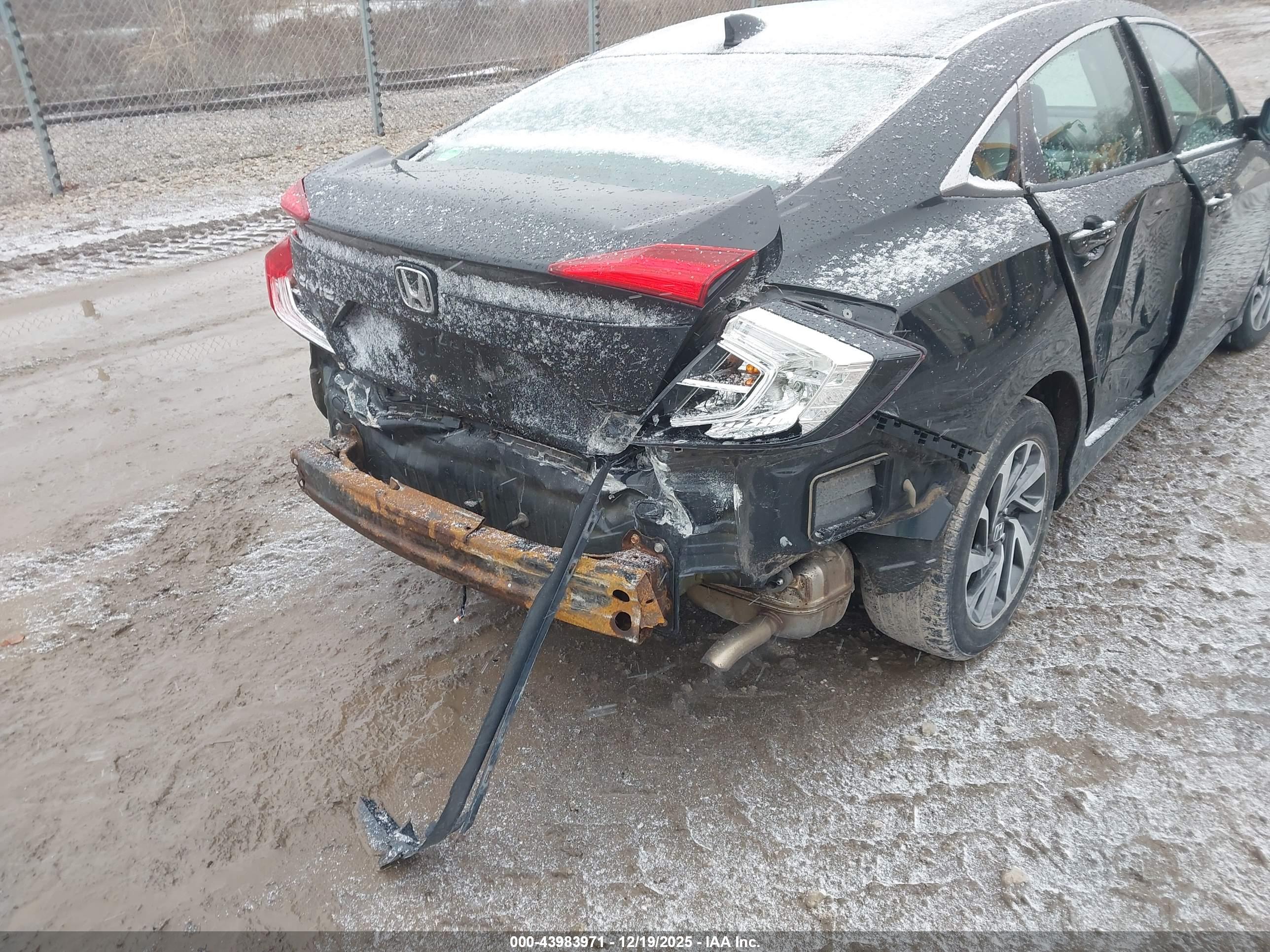 HONDA CIVIC image 6