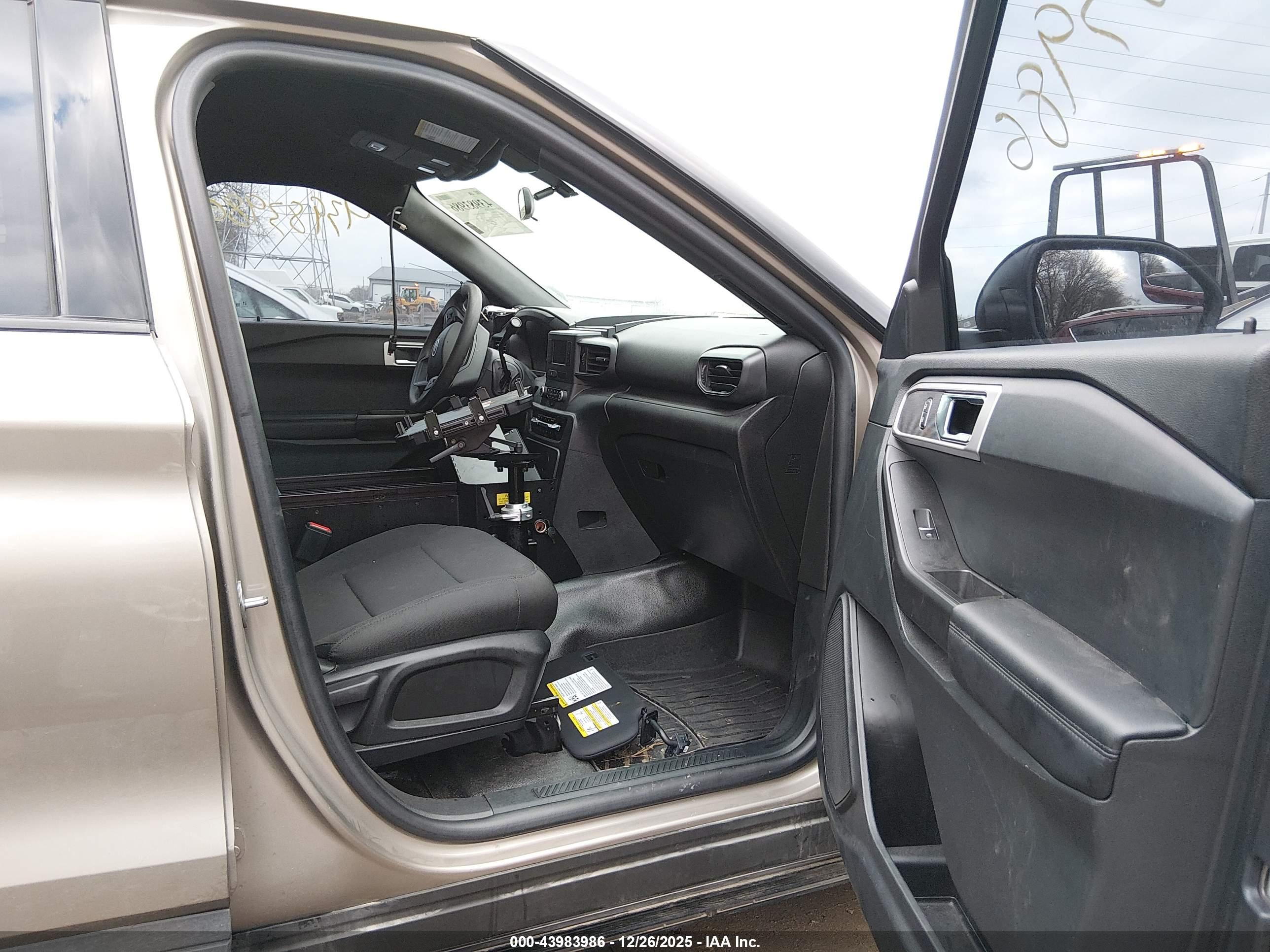FORD POLICE image 5