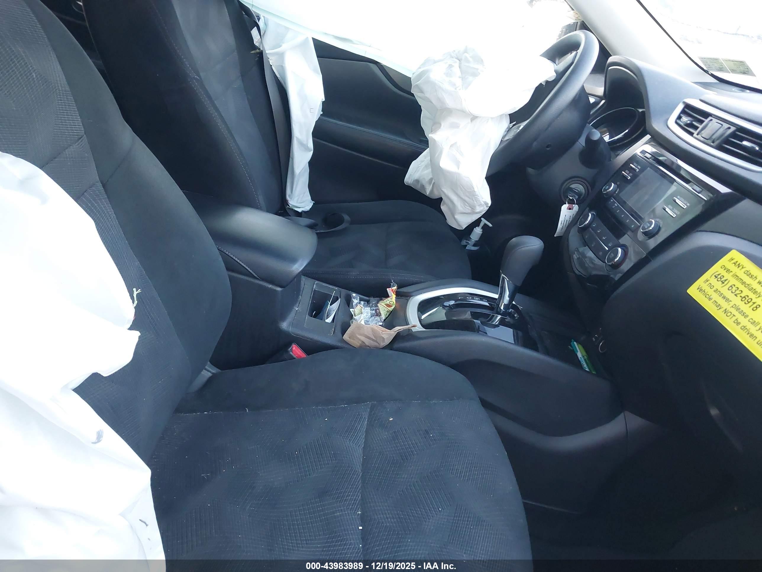 NISSAN ROGUE image 5