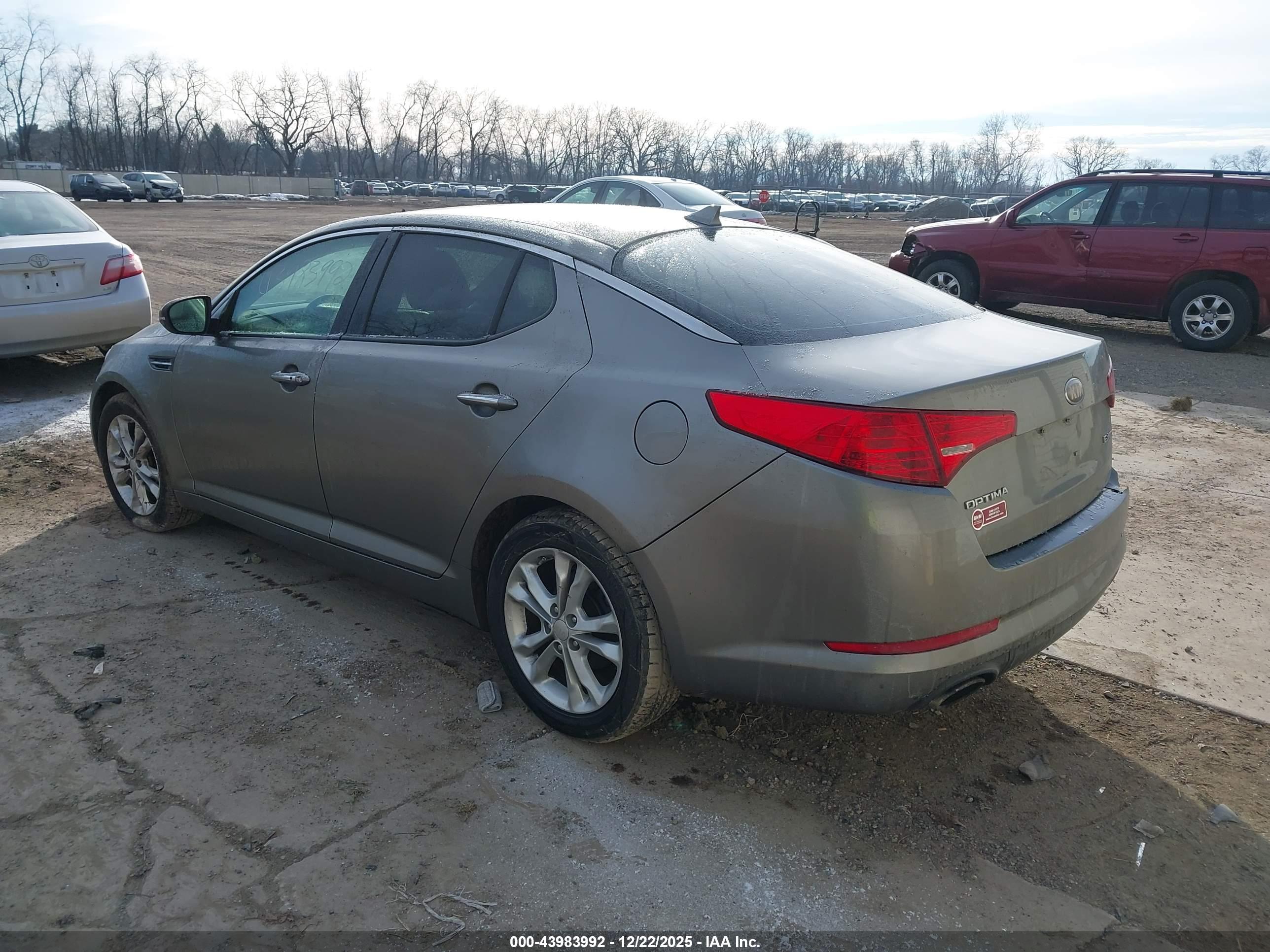 KIA OPTIMA image 3