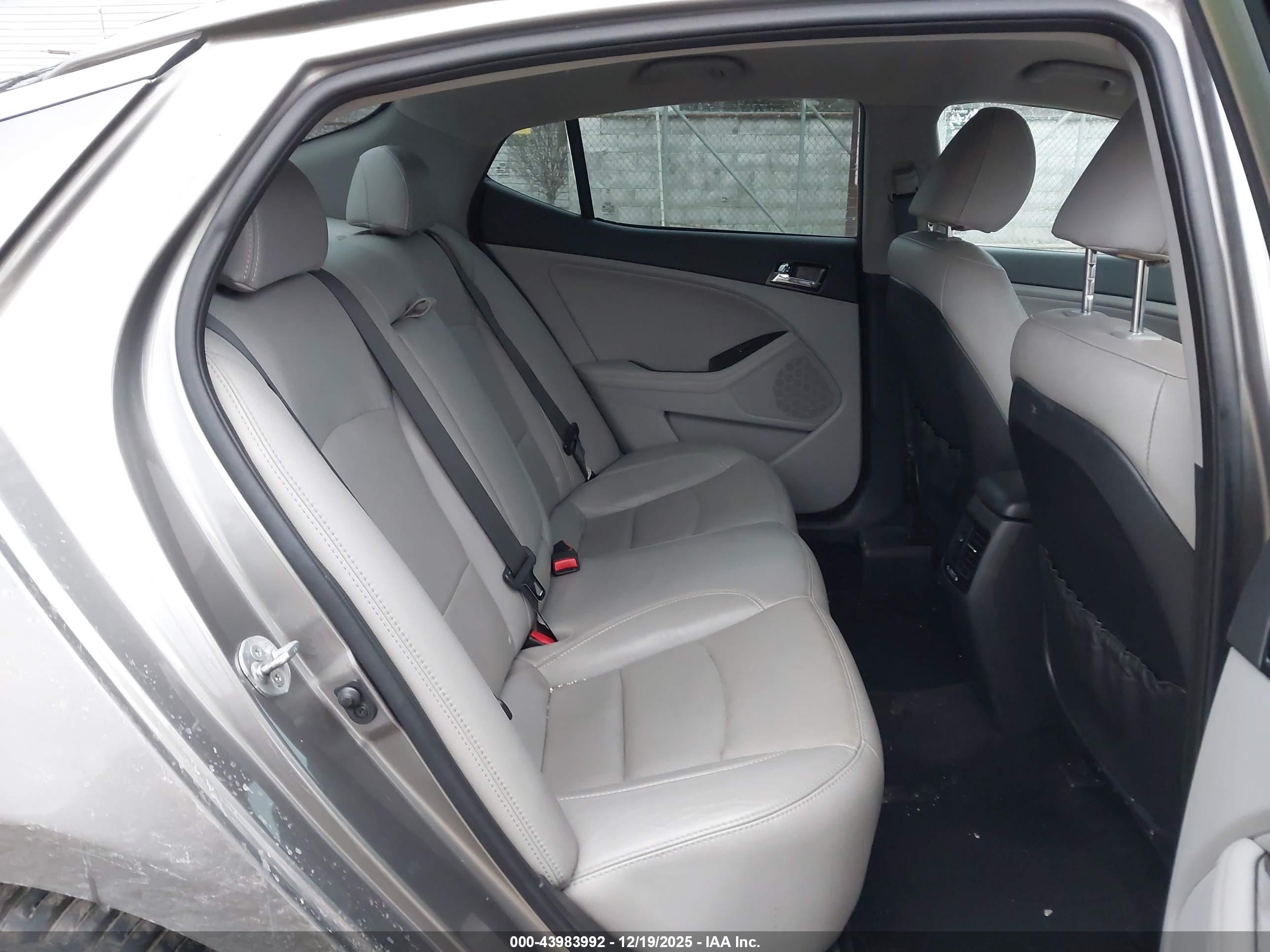 KIA OPTIMA image 8
