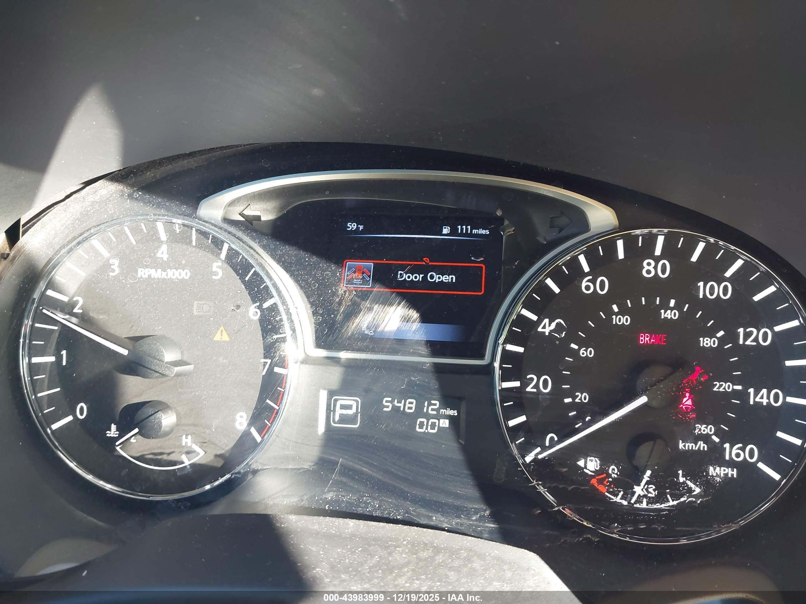 NISSAN PATHFINDER image 7