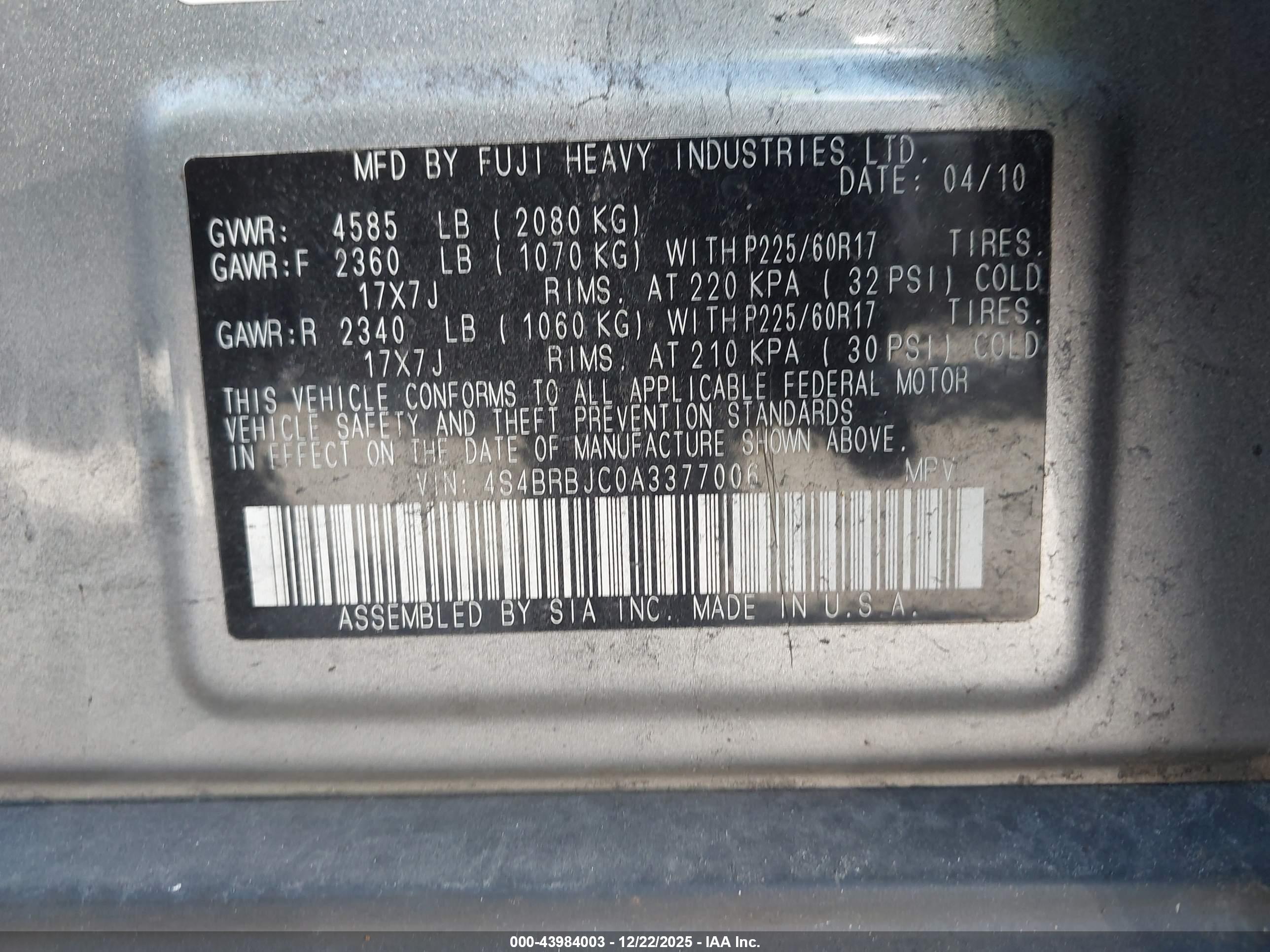 SUBARU OUTBACK image 9