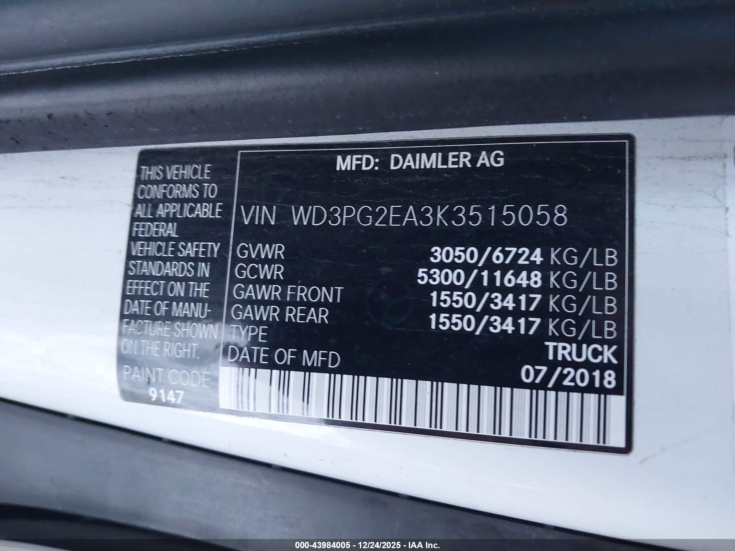 MERCEDES-BENZ METRIS image 9