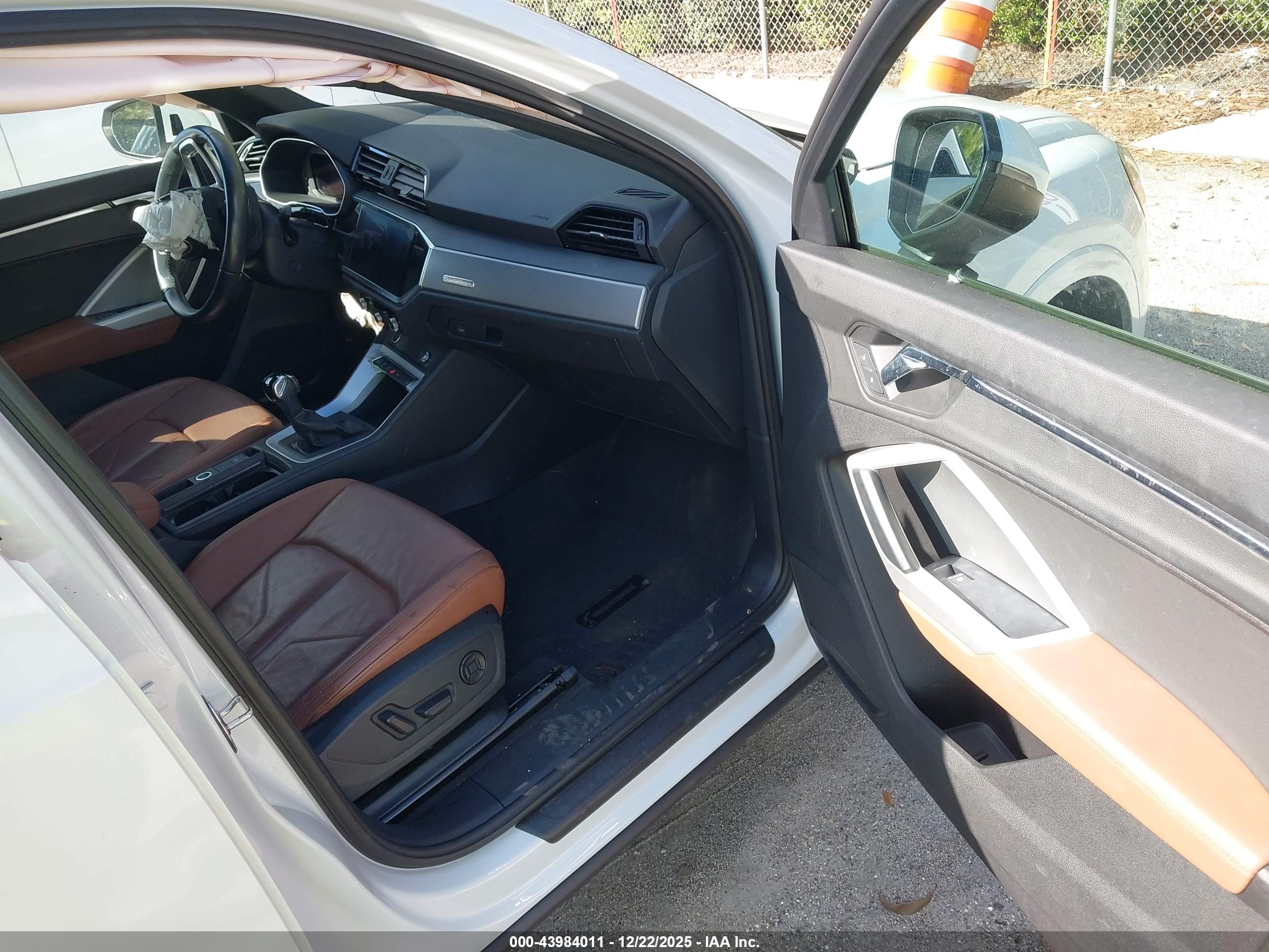 AUDI Q3 image 5