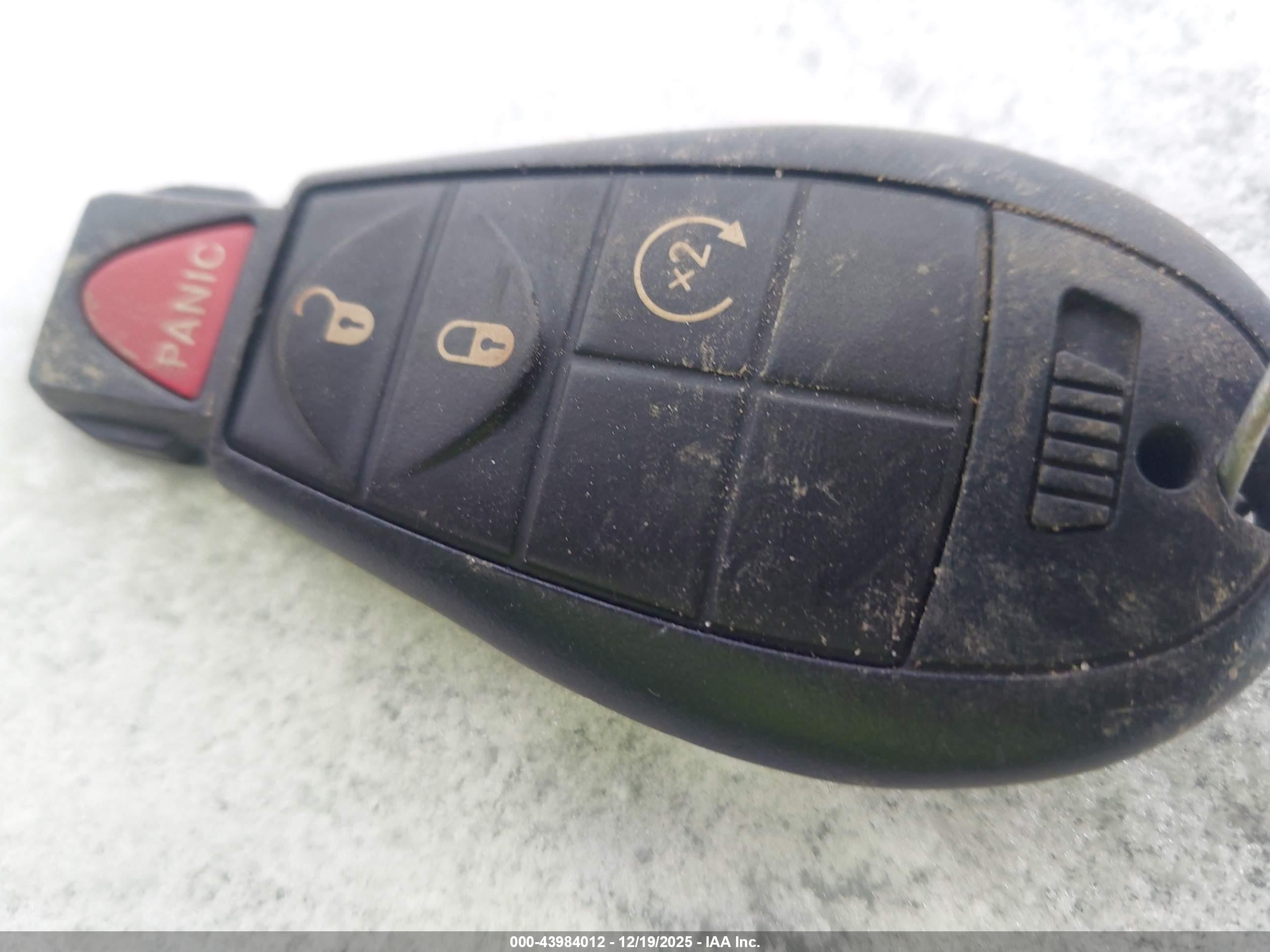 JEEP CHEROKEE image 11