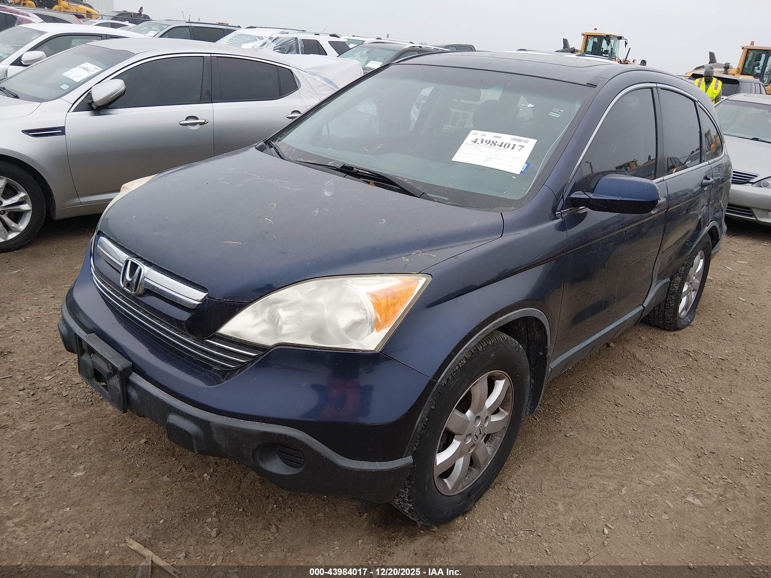 HONDA CR-V image 2