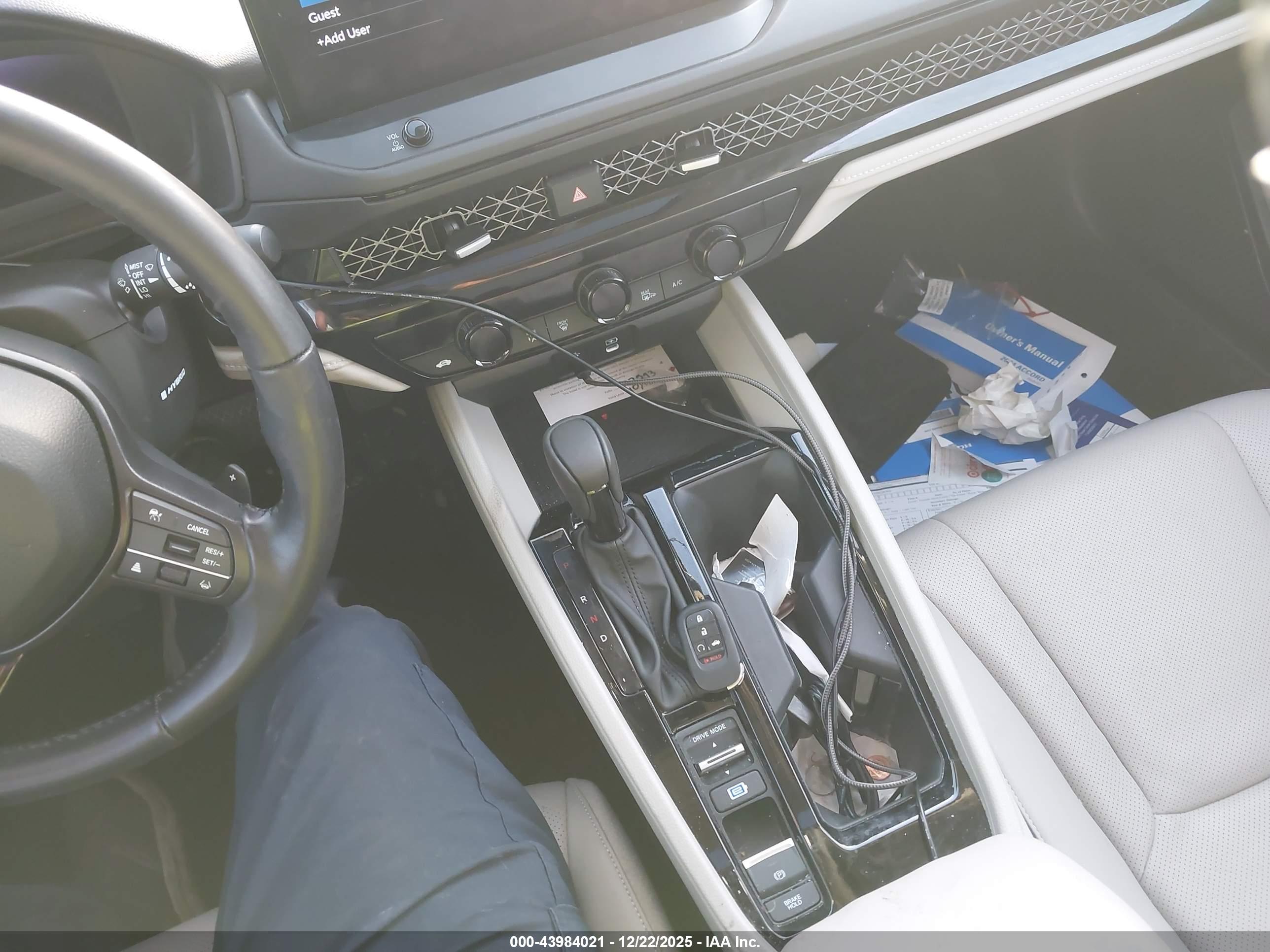 HONDA ACCORD image 11