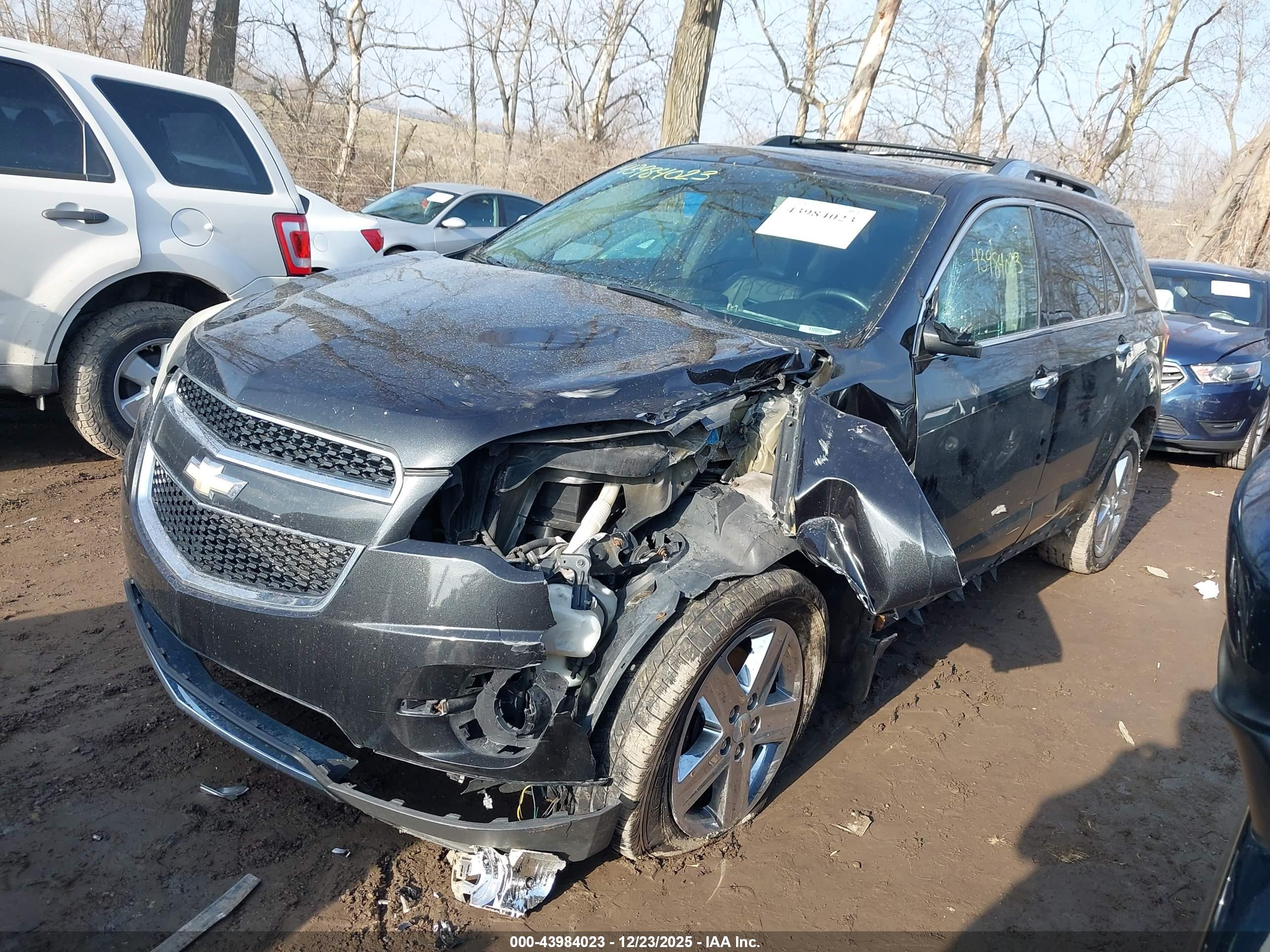 CHEVROLET EQUINOX image 2