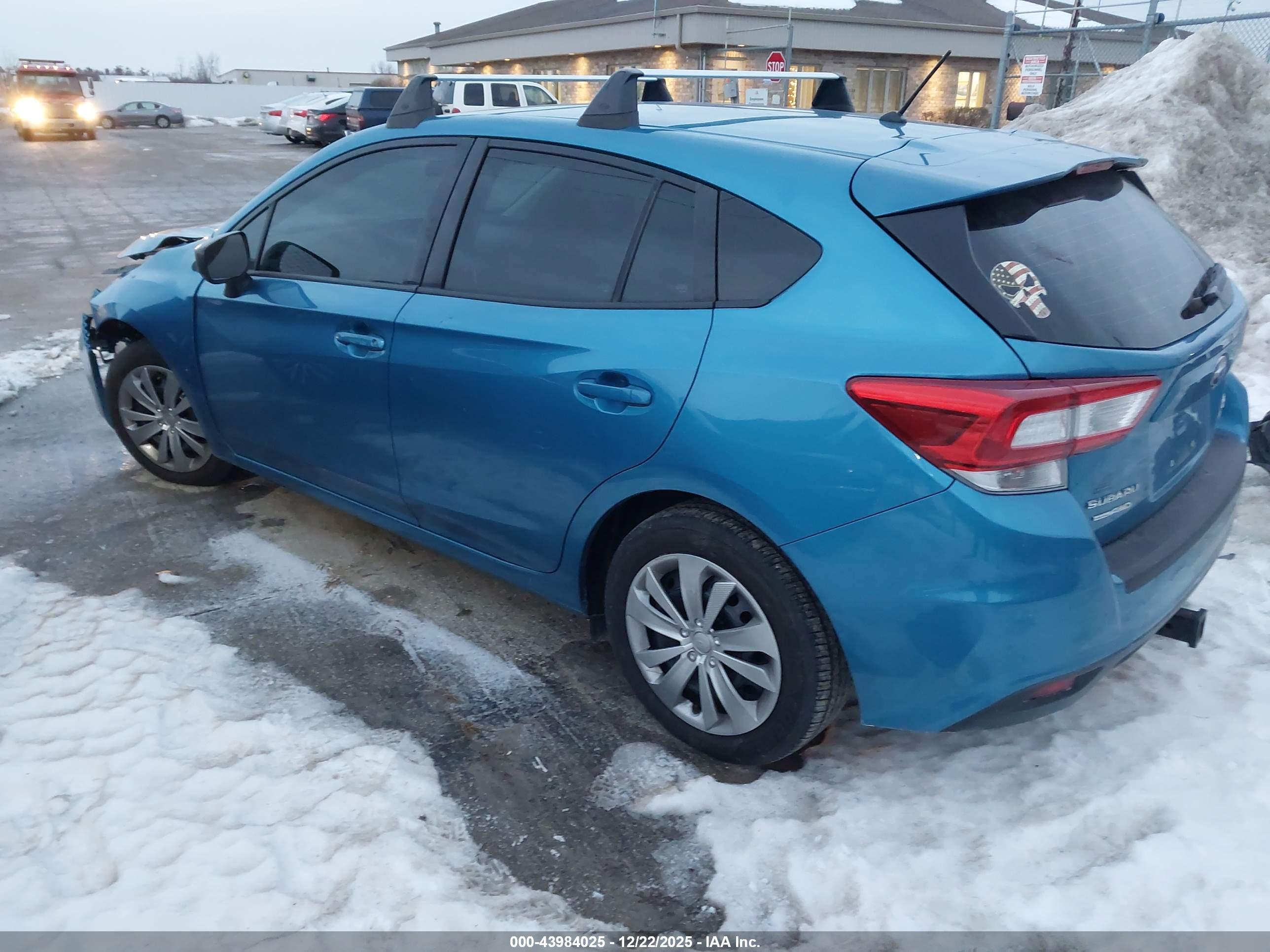 SUBARU IMPREZA image 3