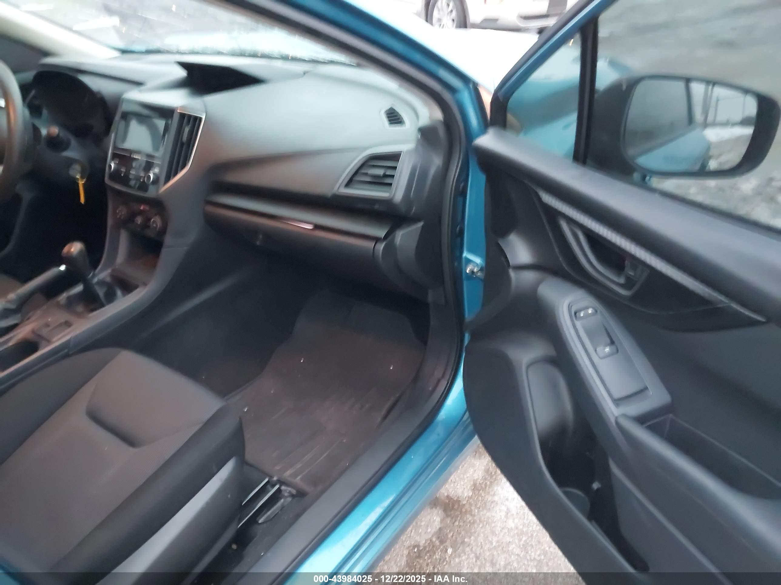 SUBARU IMPREZA image 5