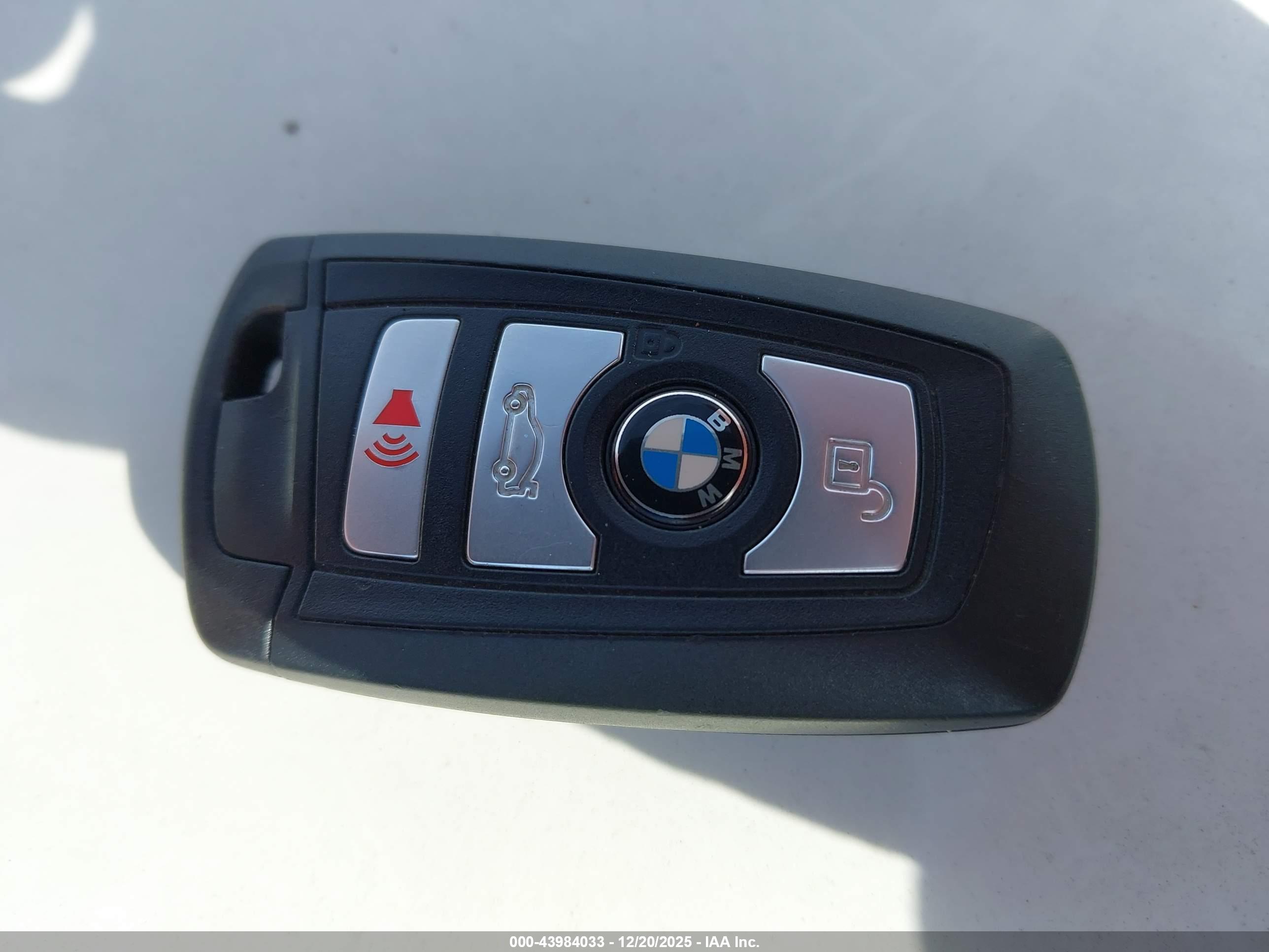 BMW 528I image 11