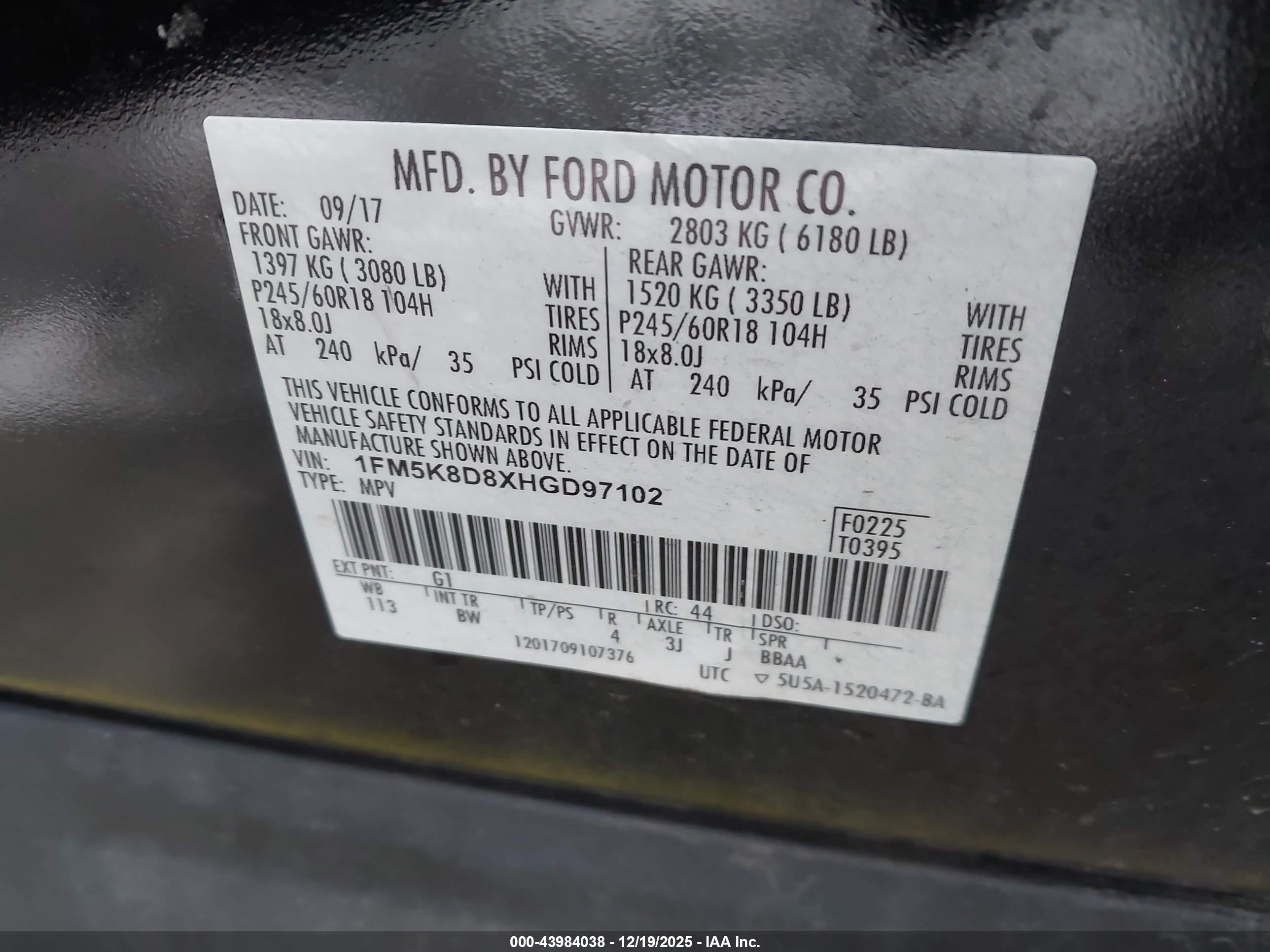 FORD EXPLORER image 9