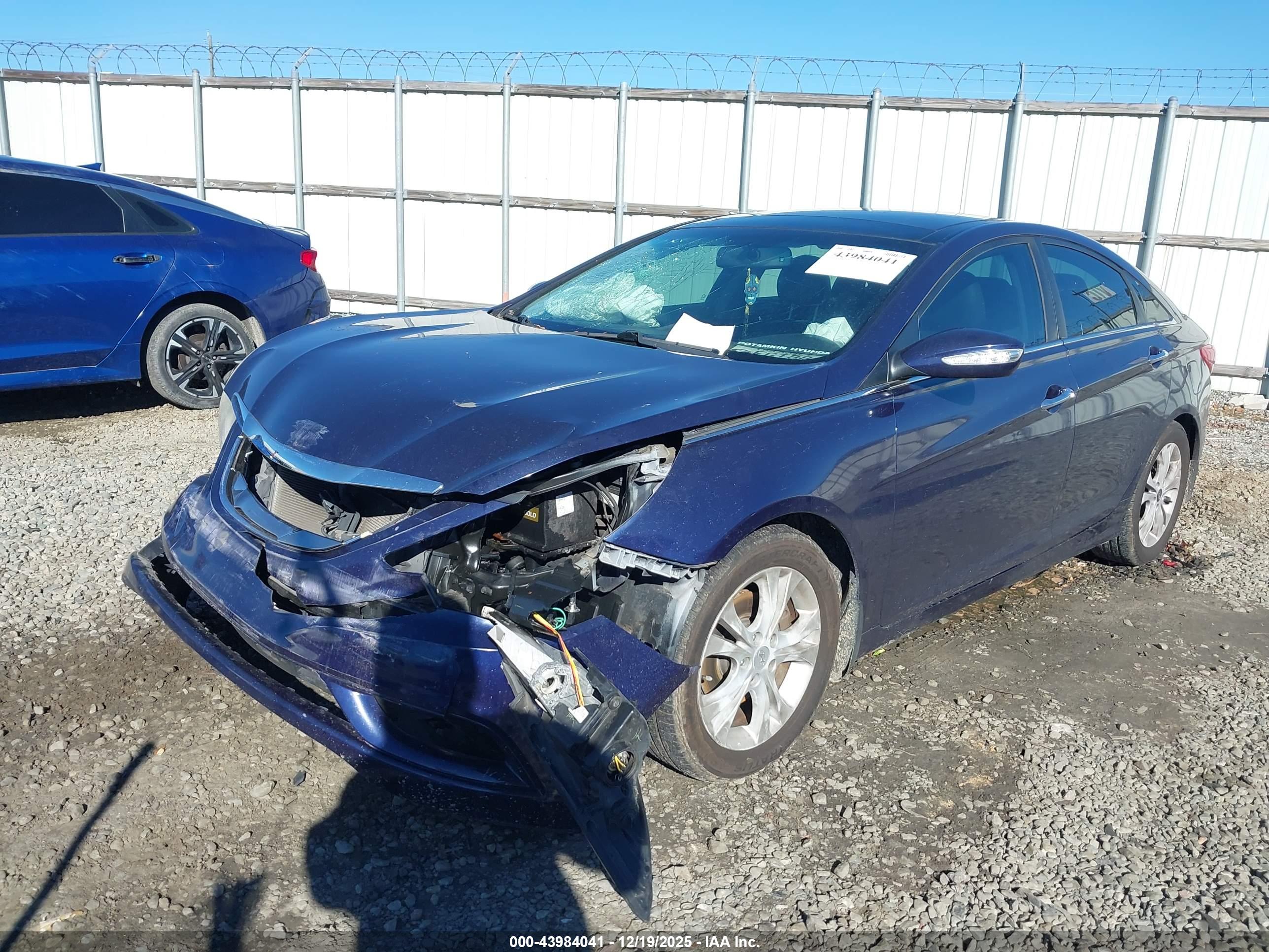 HYUNDAI SONATA image 6