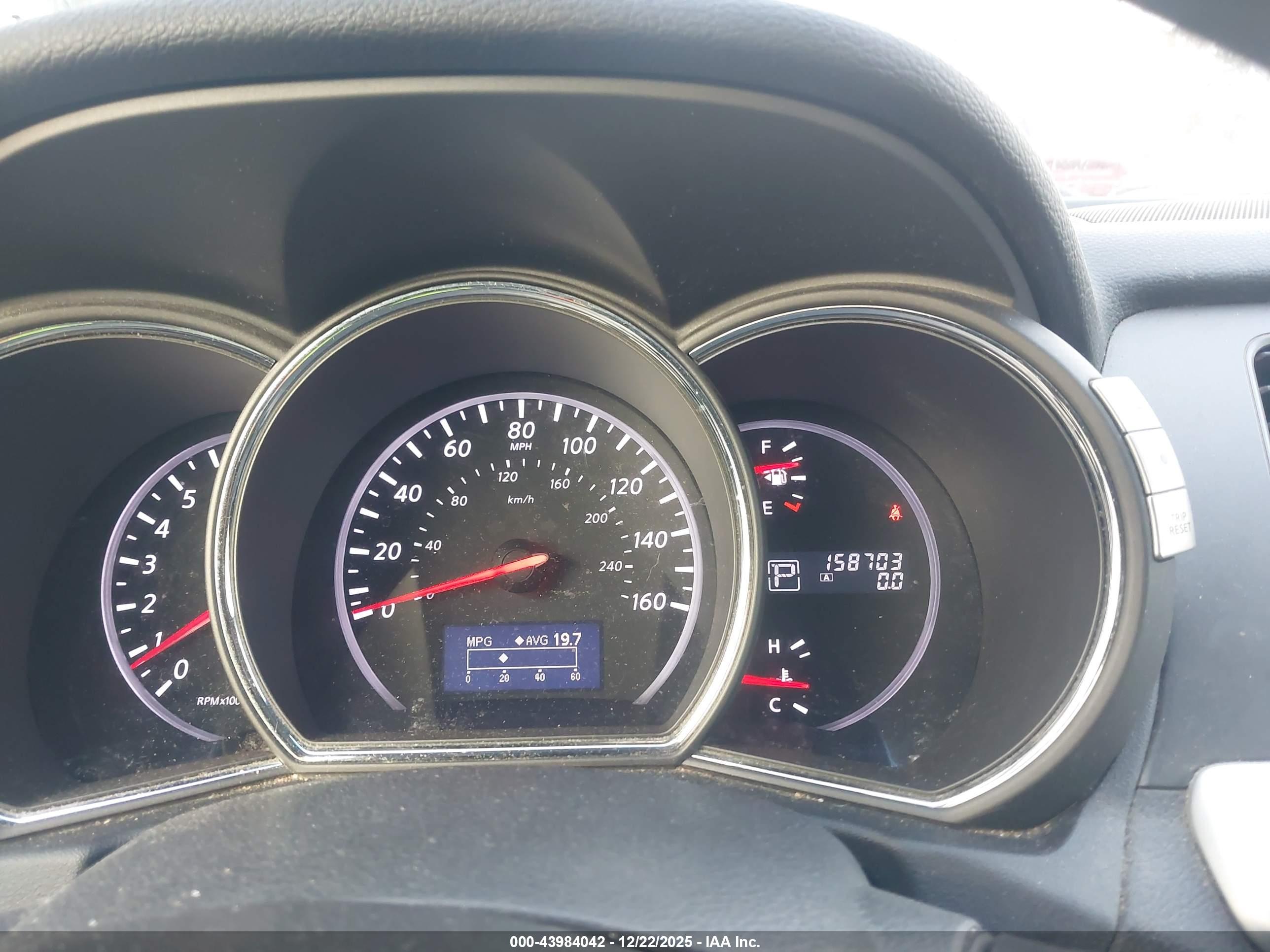 NISSAN MURANO image 7