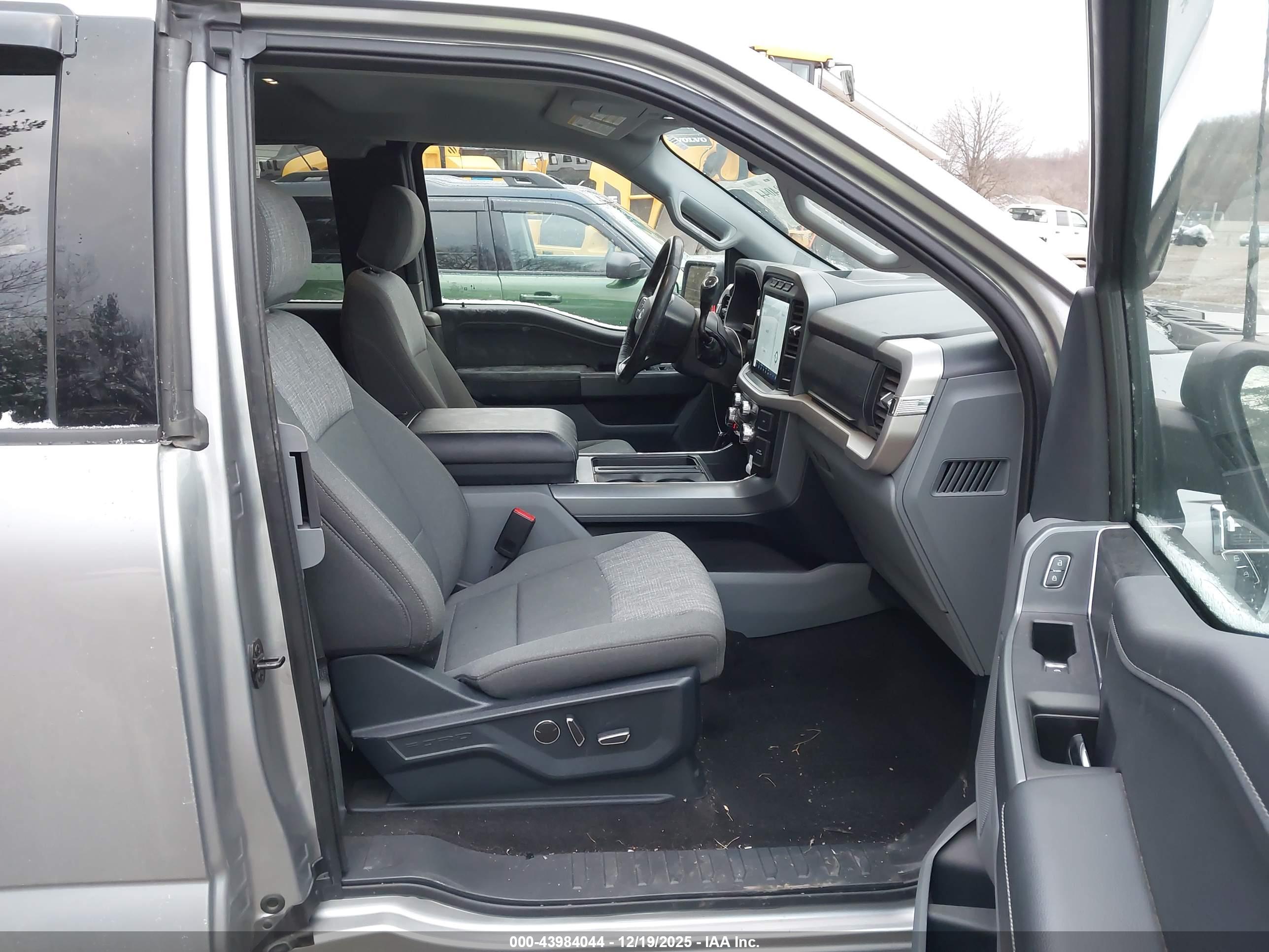 FORD F-150 image 5