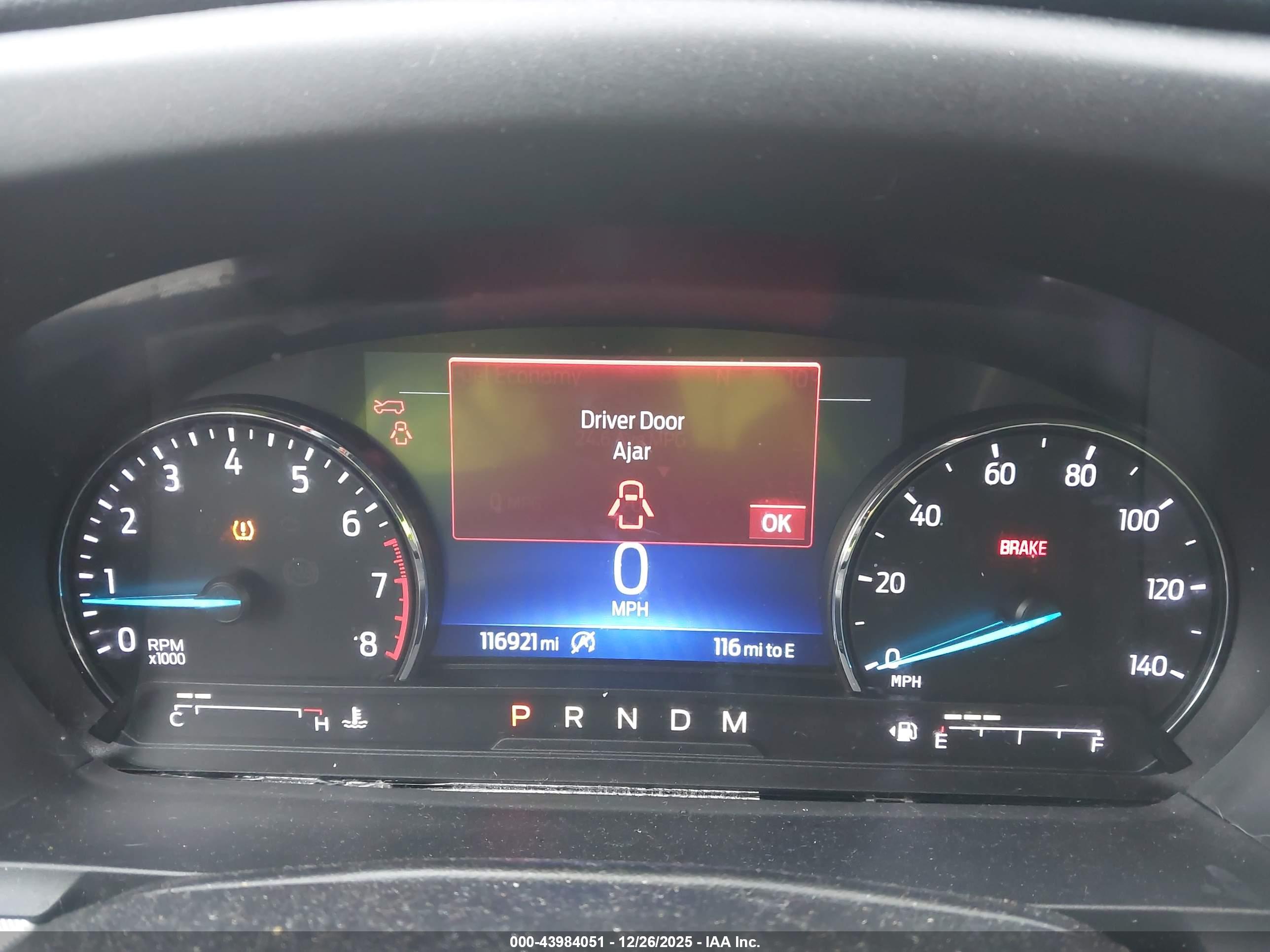 FORD EXPLORER image 7