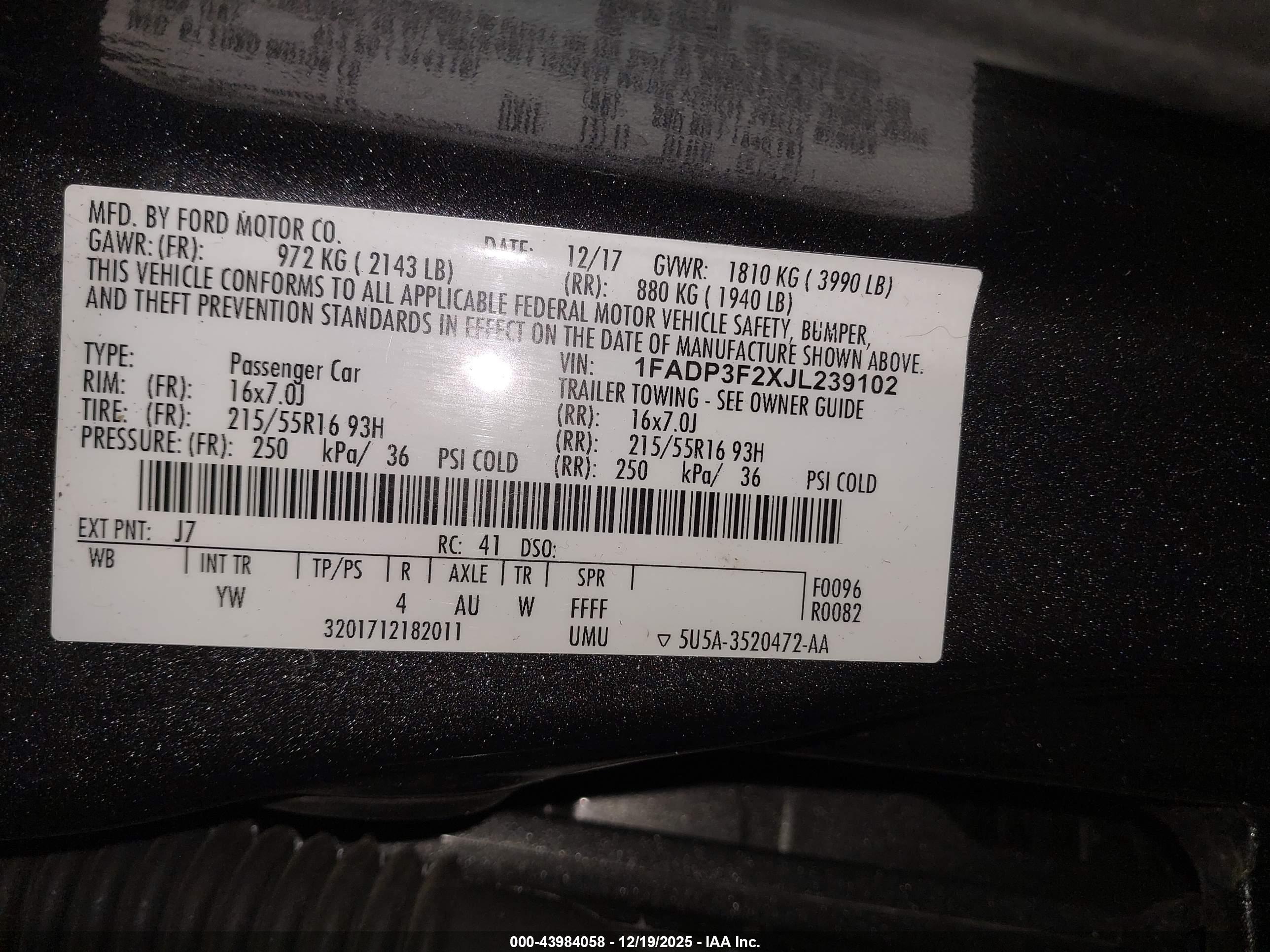 FORD FOCUS image 9