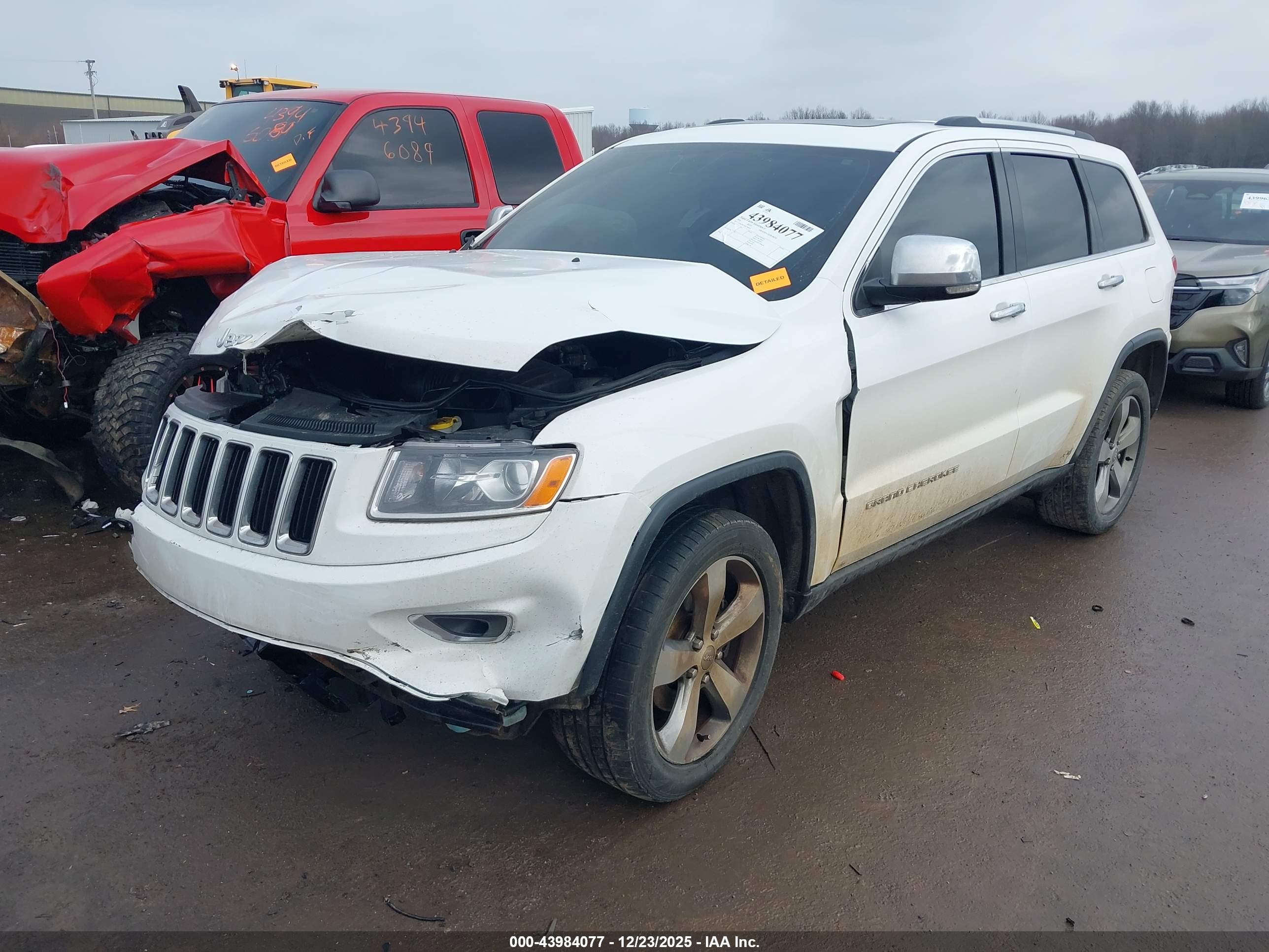 JEEP GRAND image 2