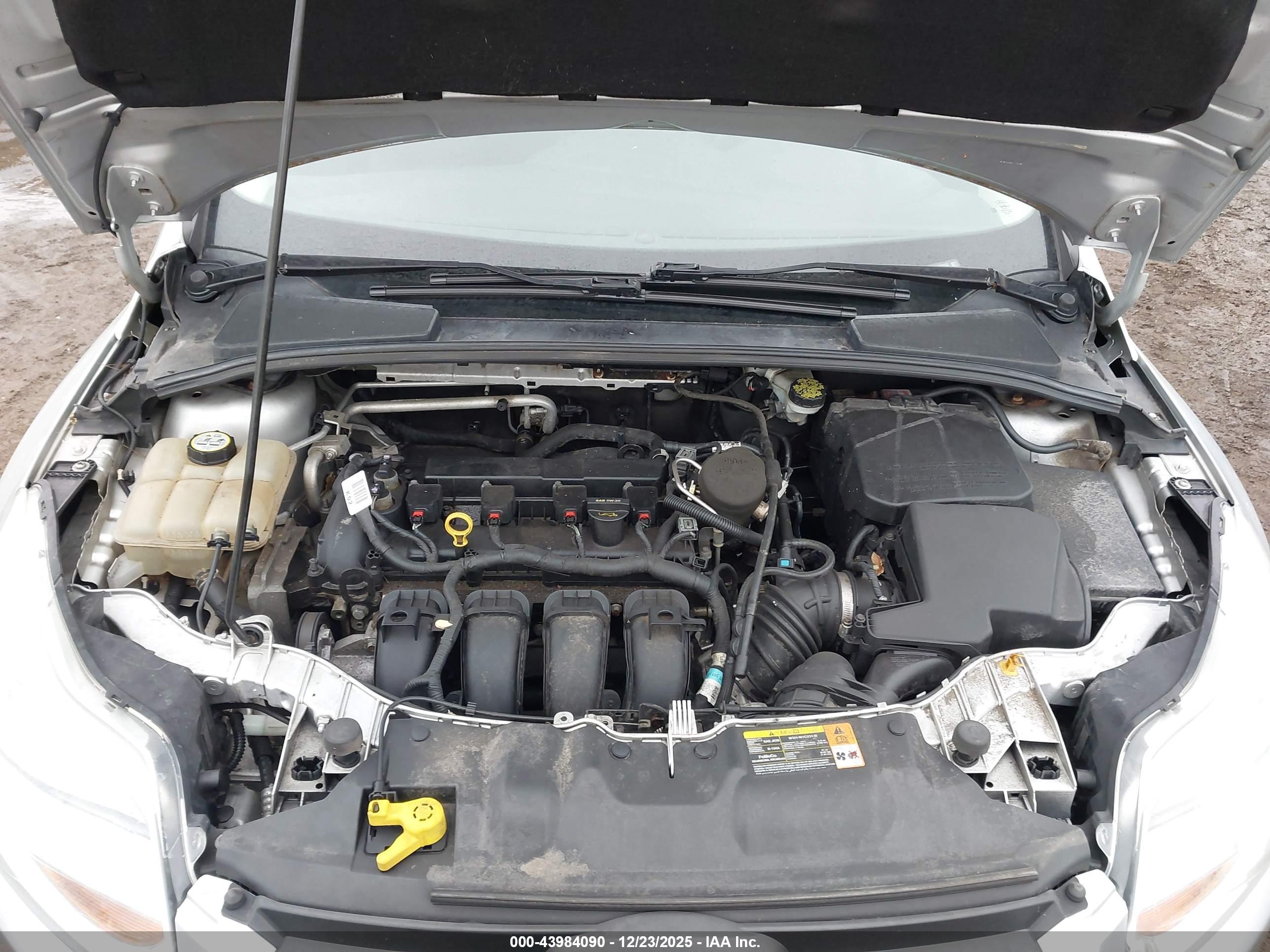 FORD FOCUS image 10