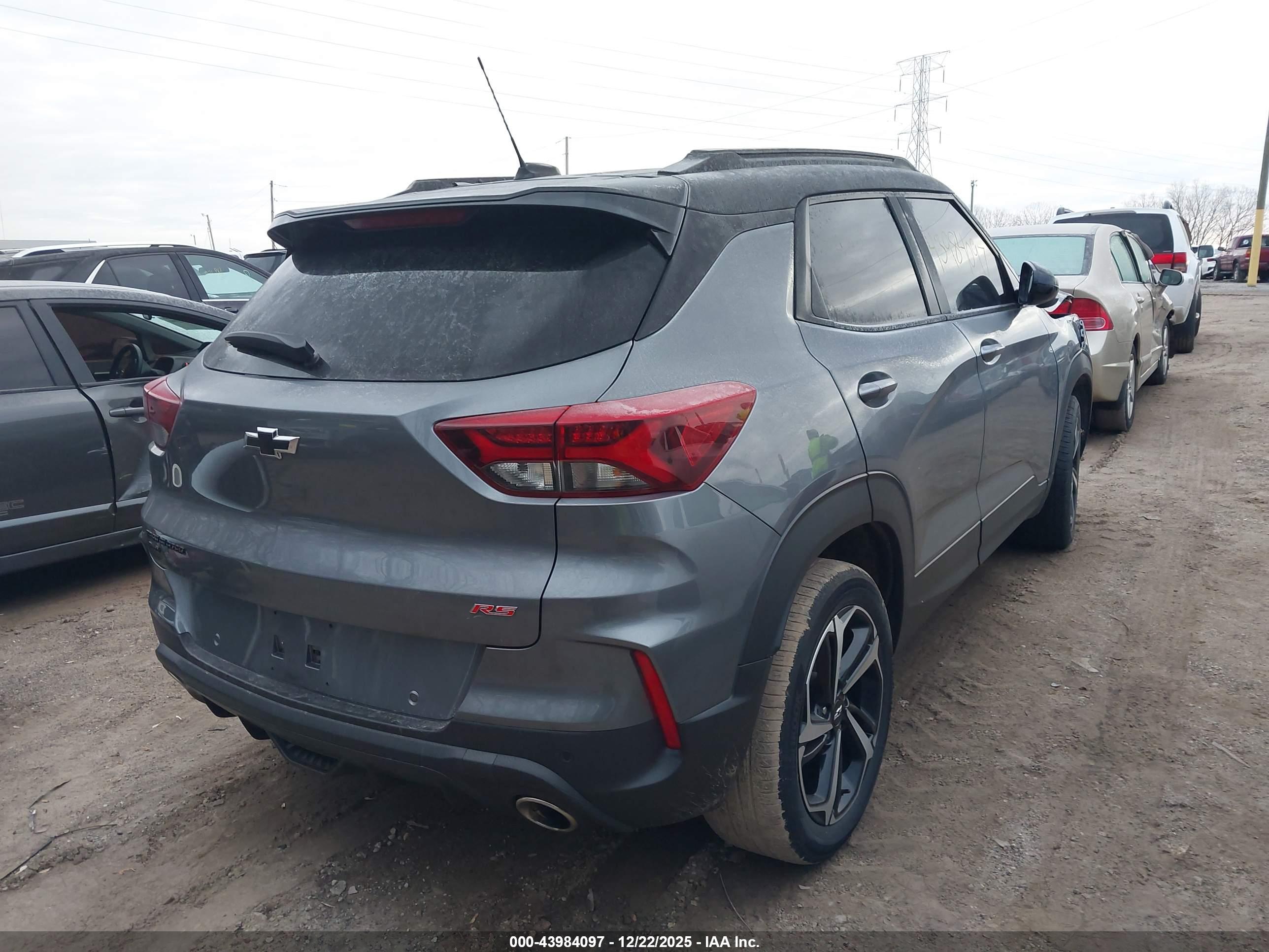 CHEVROLET TRAILBLAZER image 4