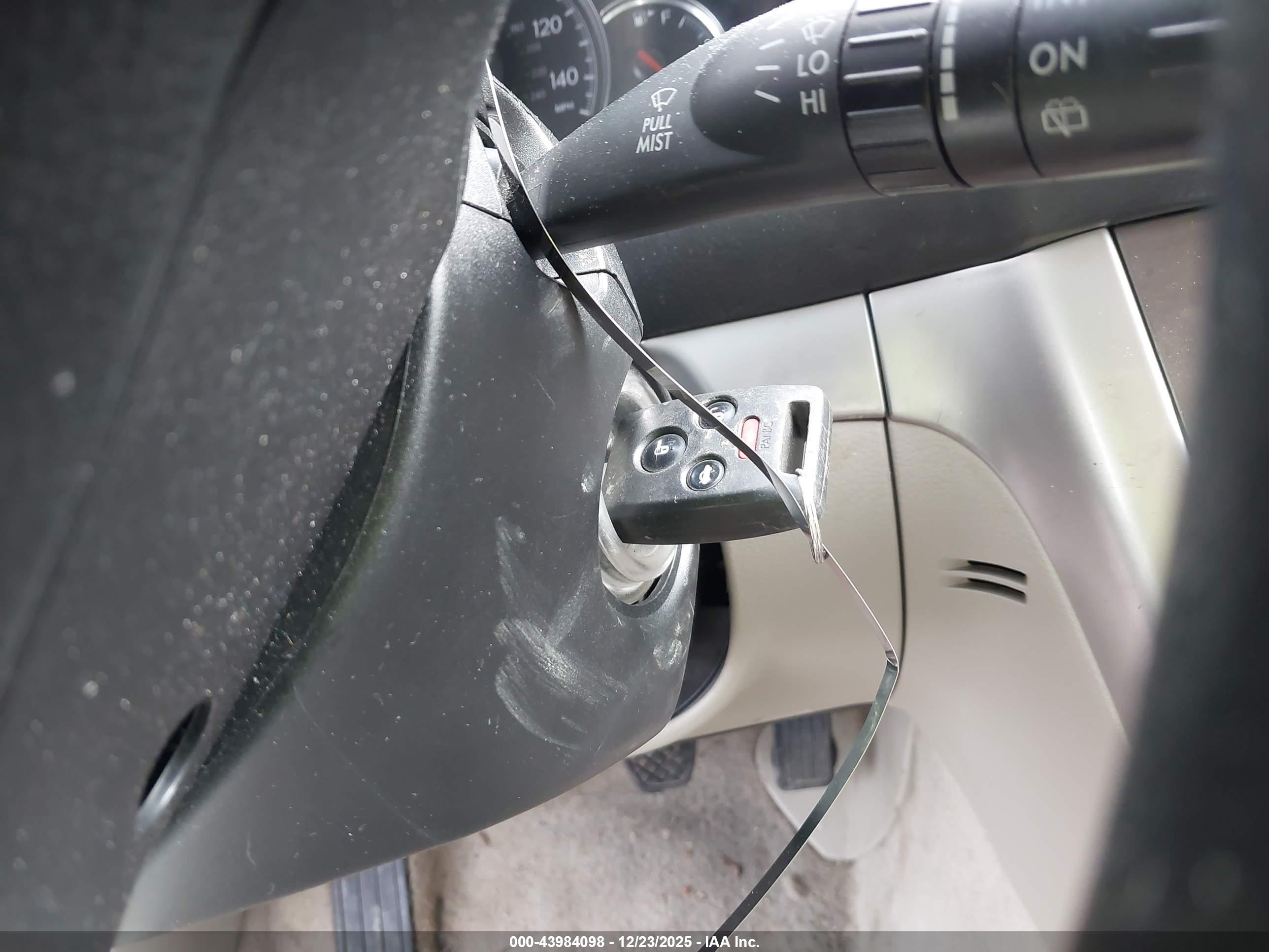 SUBARU OUTBACK image 11