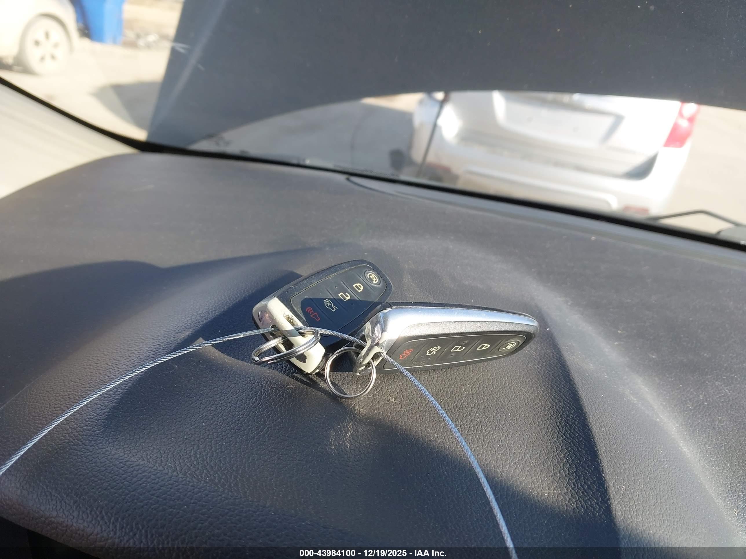 FORD EDGE image 11