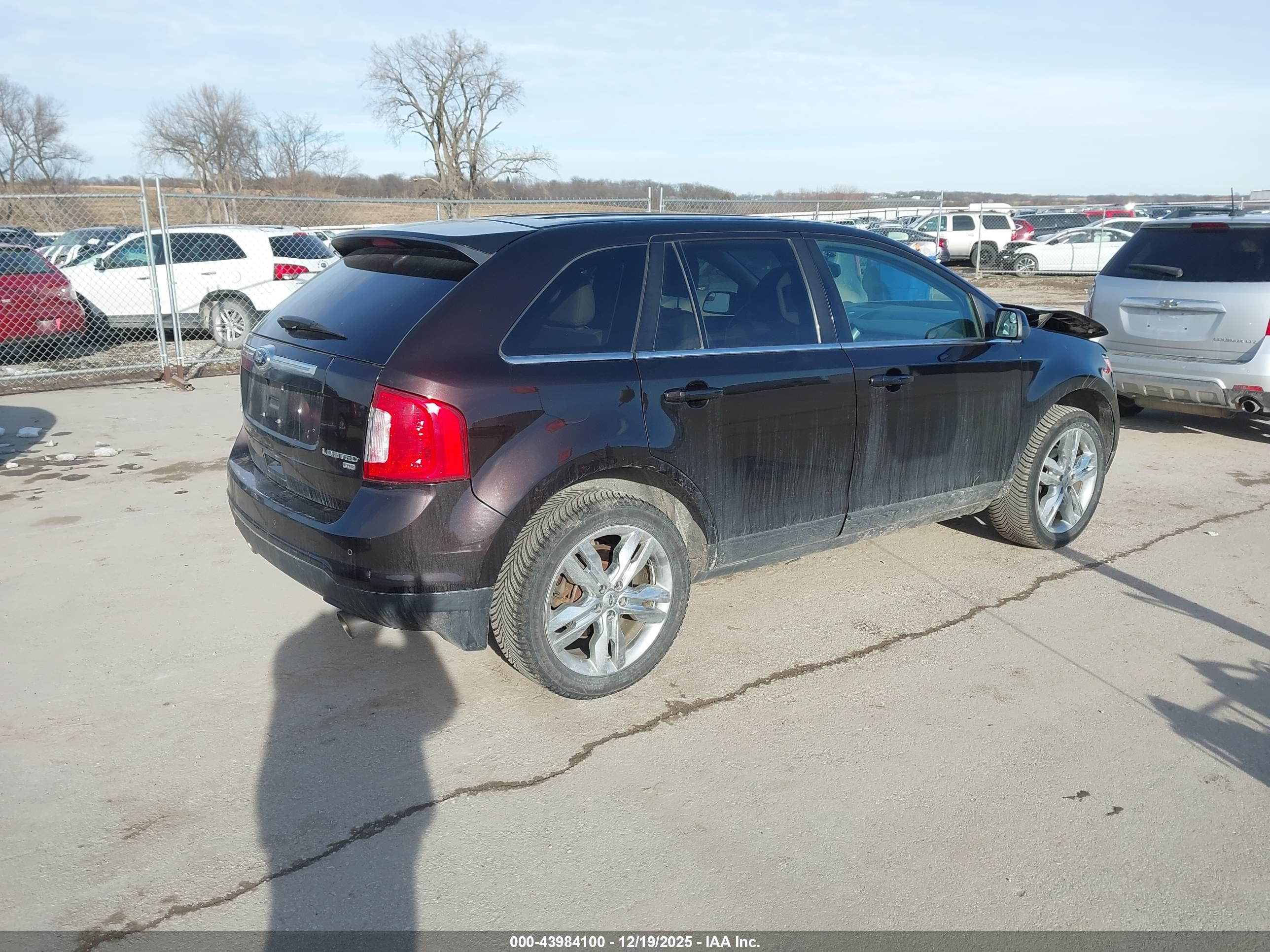 FORD EDGE image 4