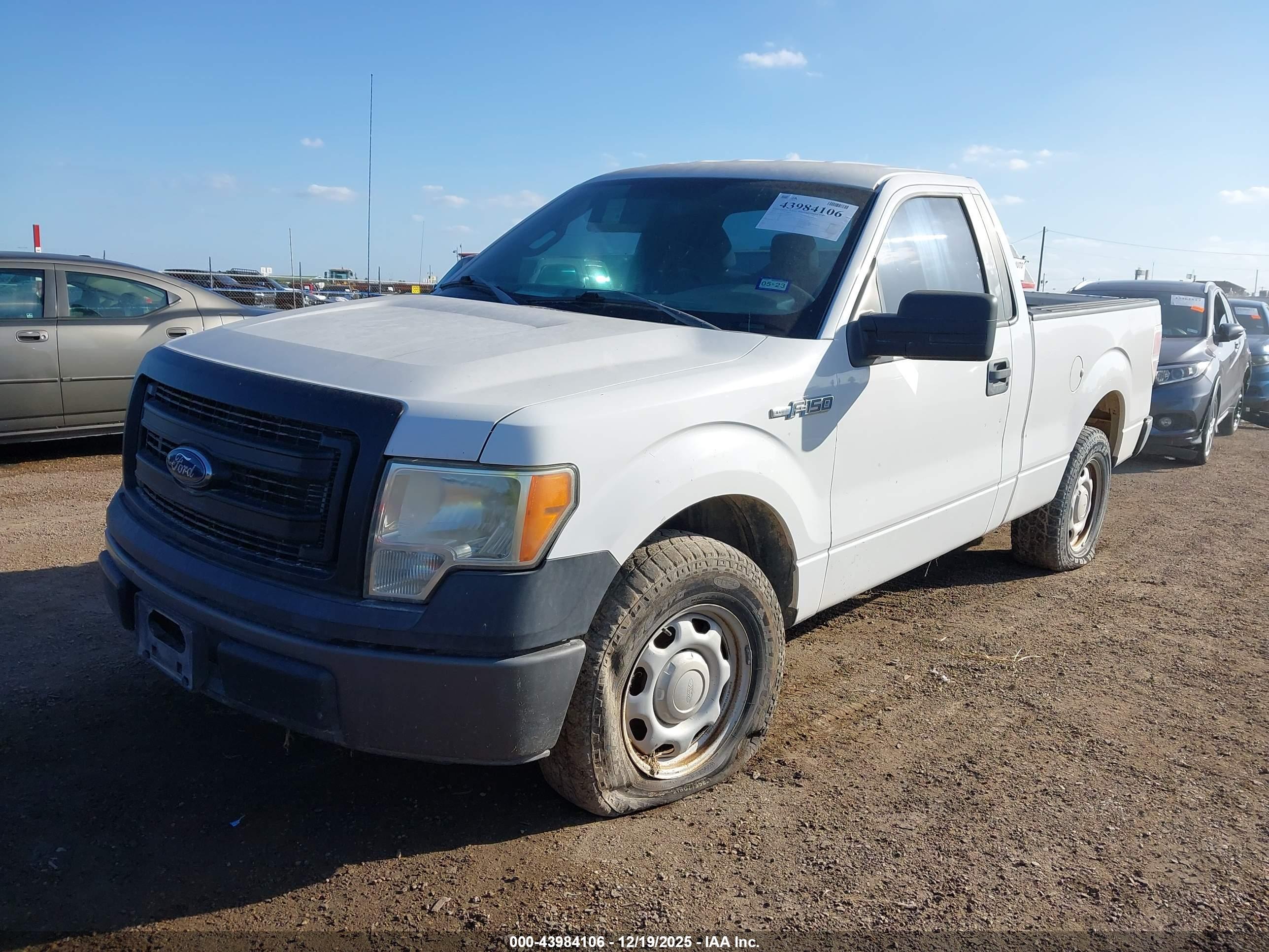 FORD F-150 image 2