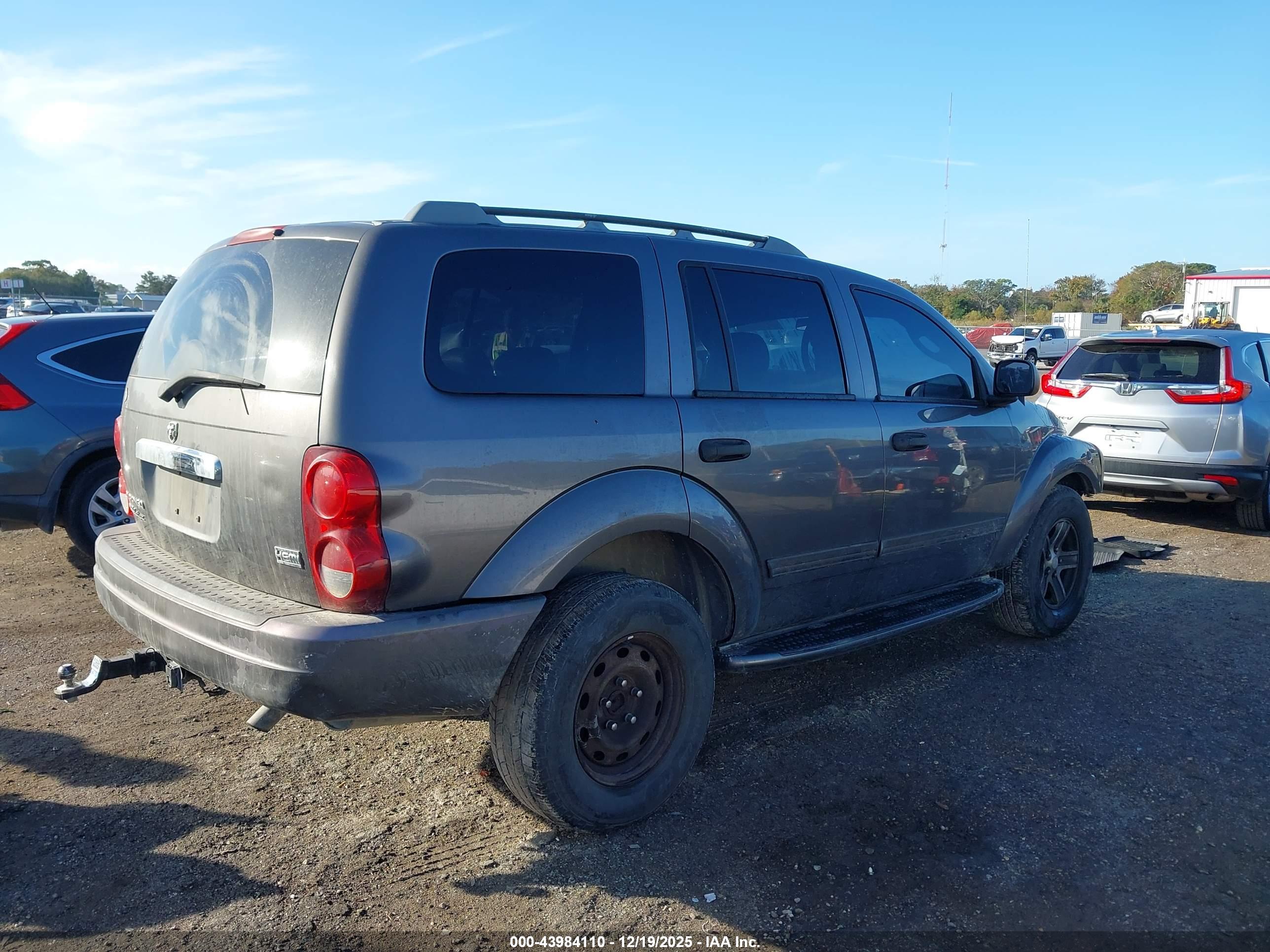 DODGE DURANGO image 4