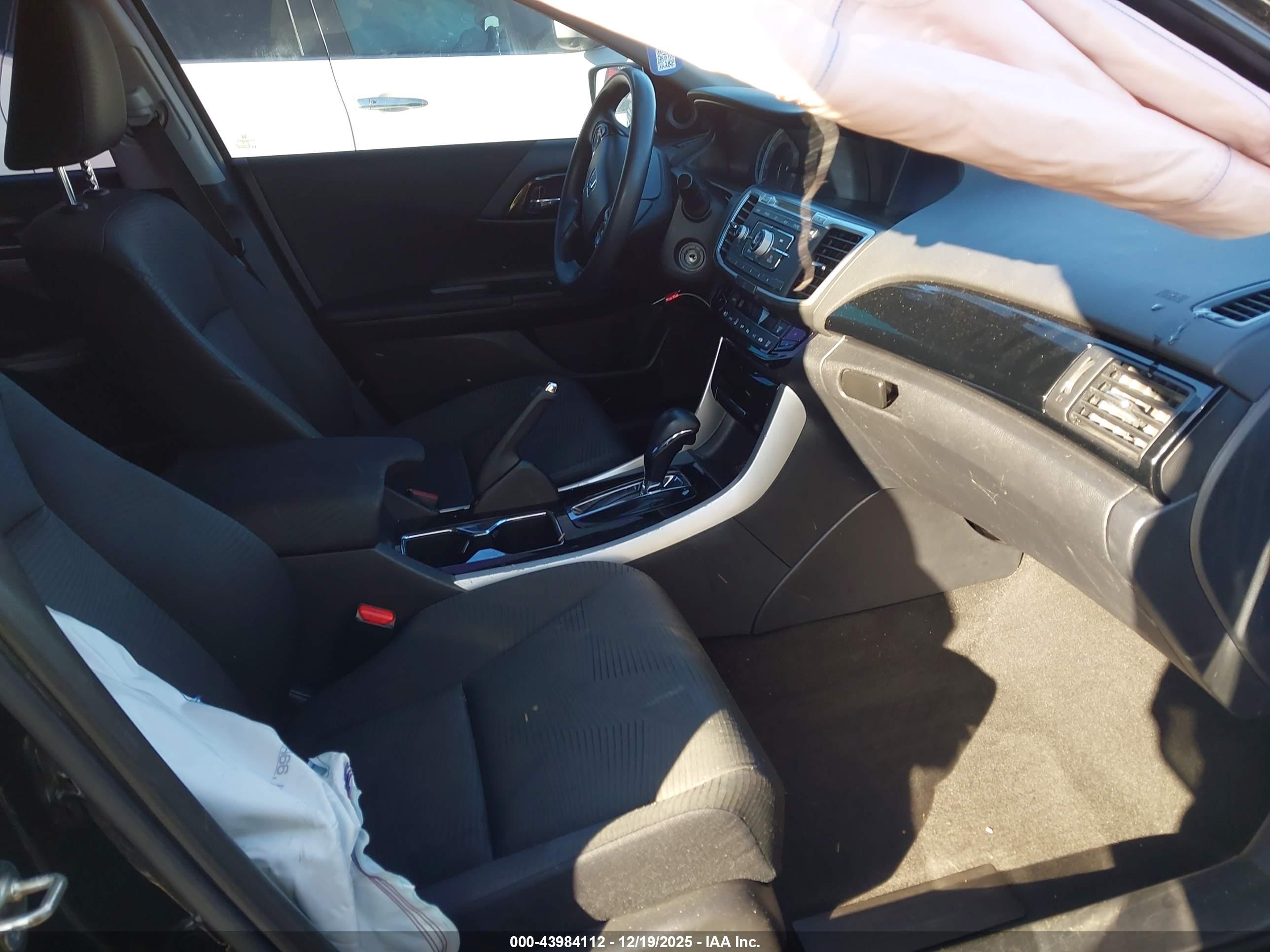 HONDA ACCORD image 5