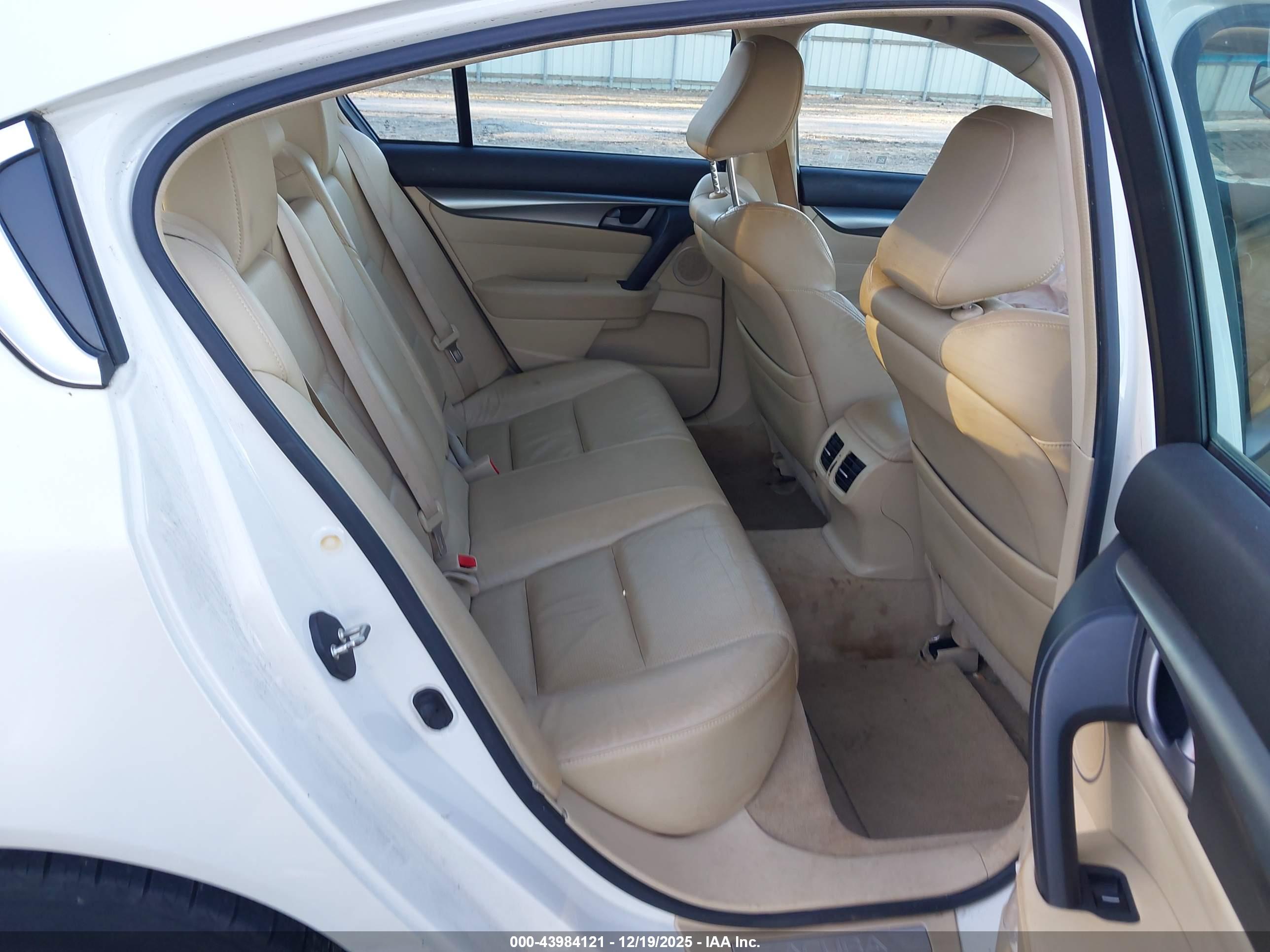 ACURA TL image 8