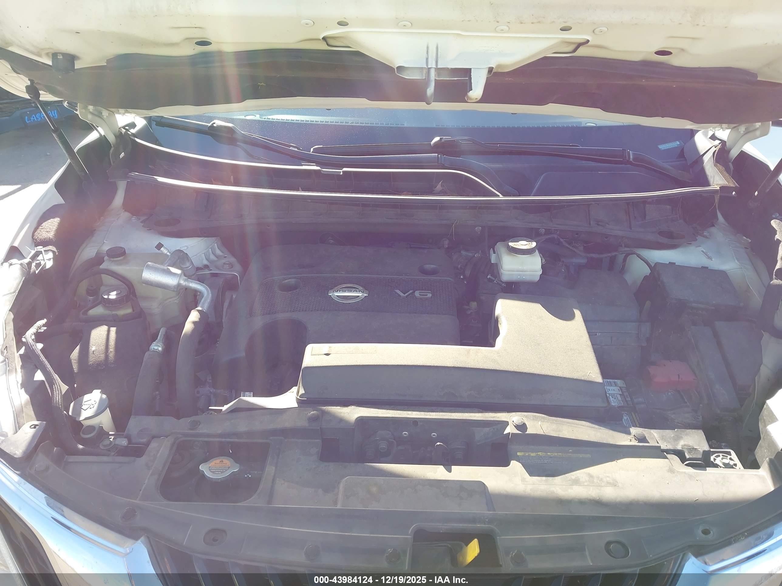 NISSAN MURANO image 10