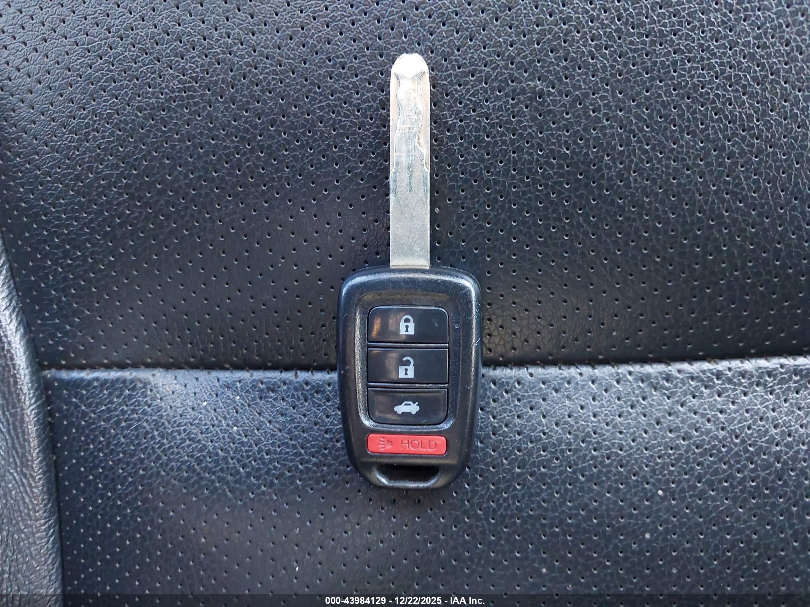 HONDA ACCORD image 11