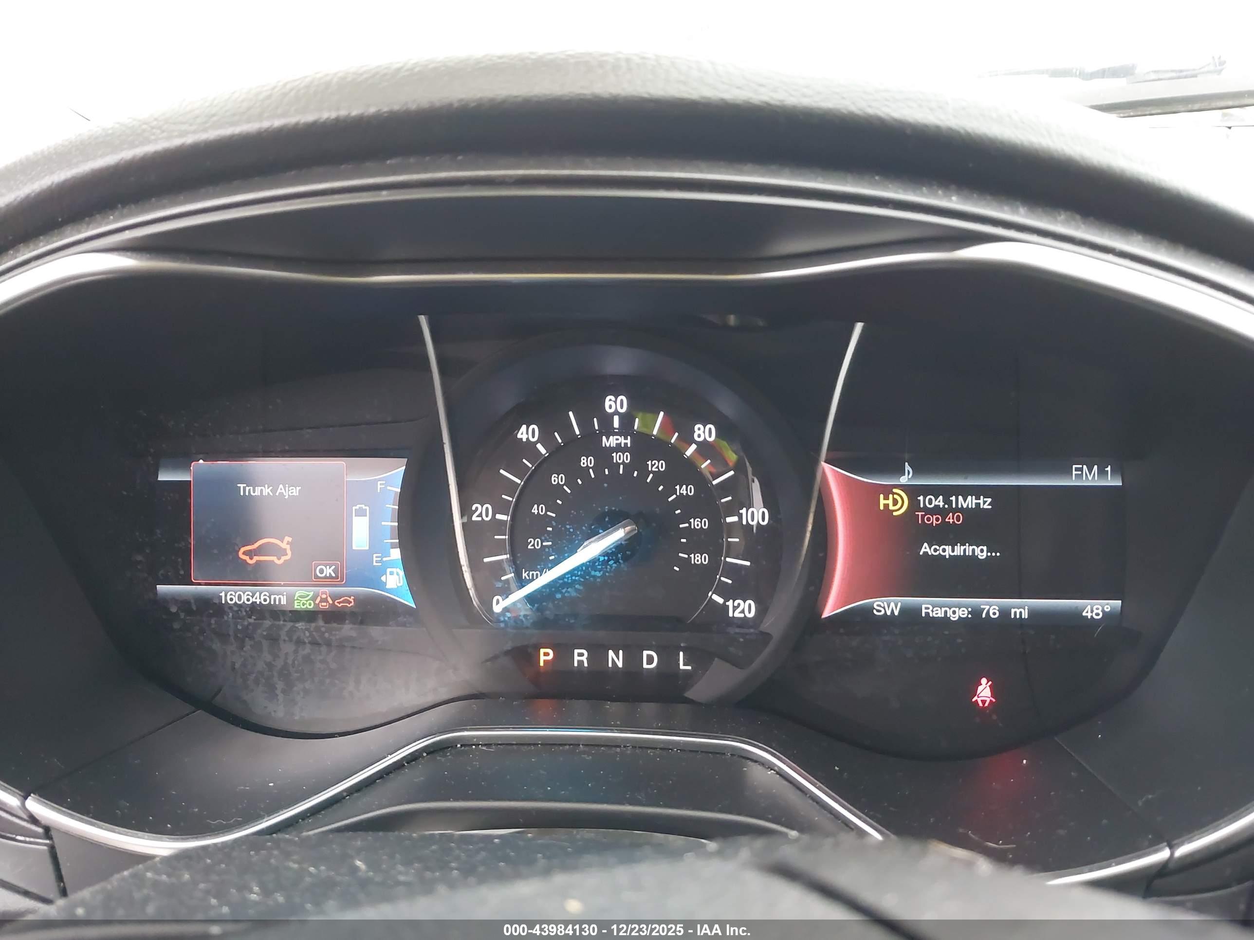 FORD FUSION image 7