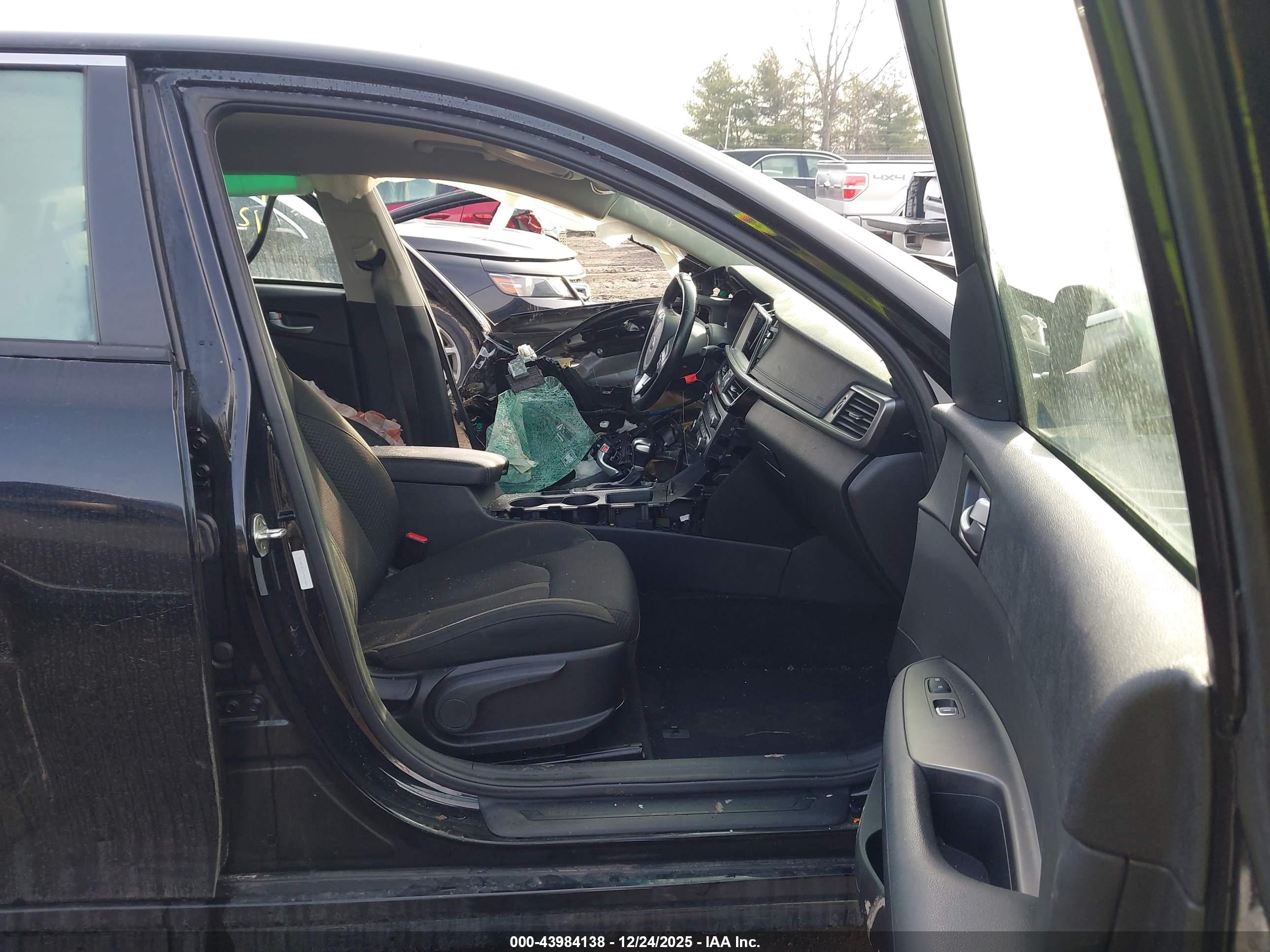 KIA OPTIMA image 5