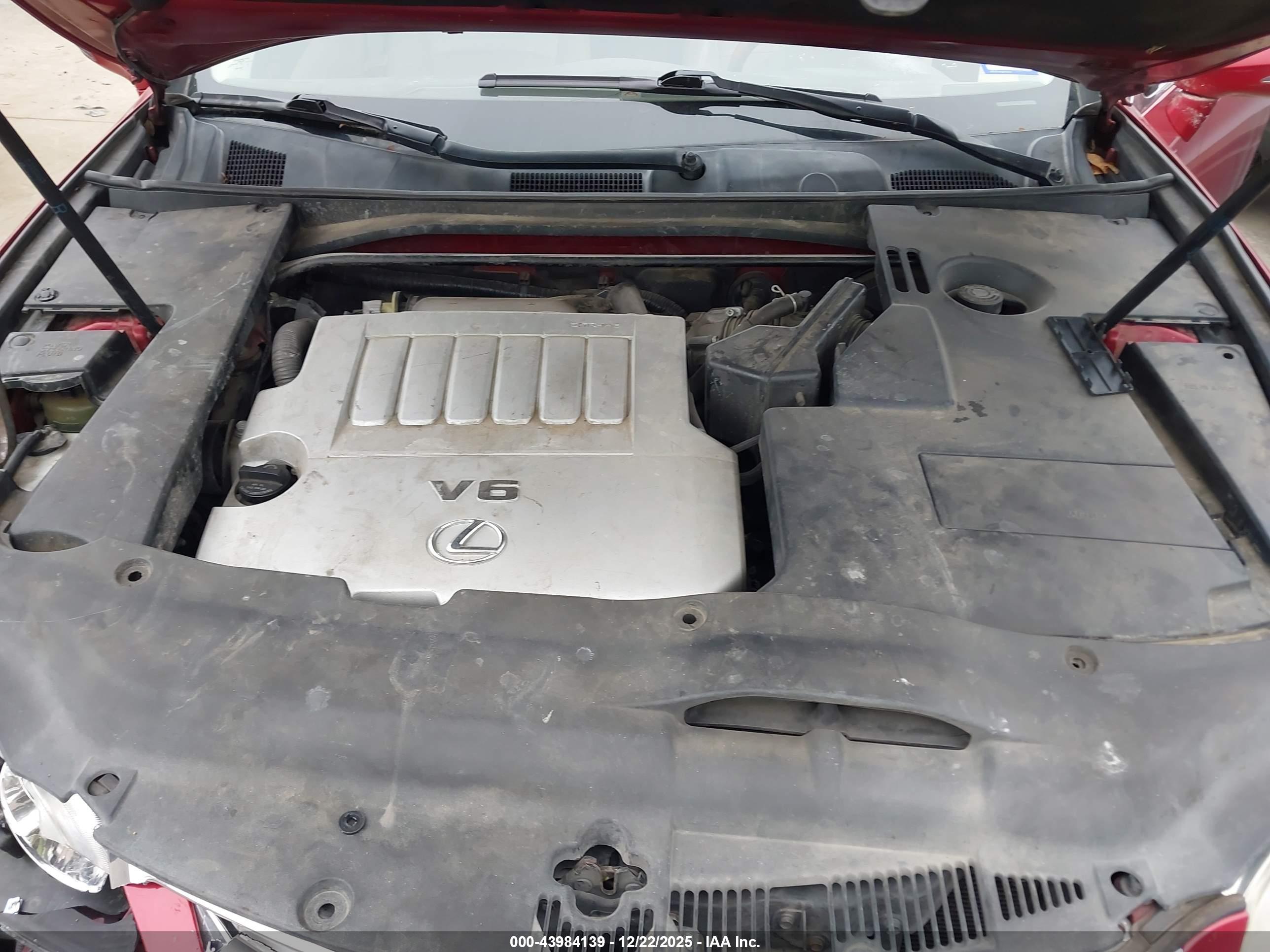LEXUS ES image 10