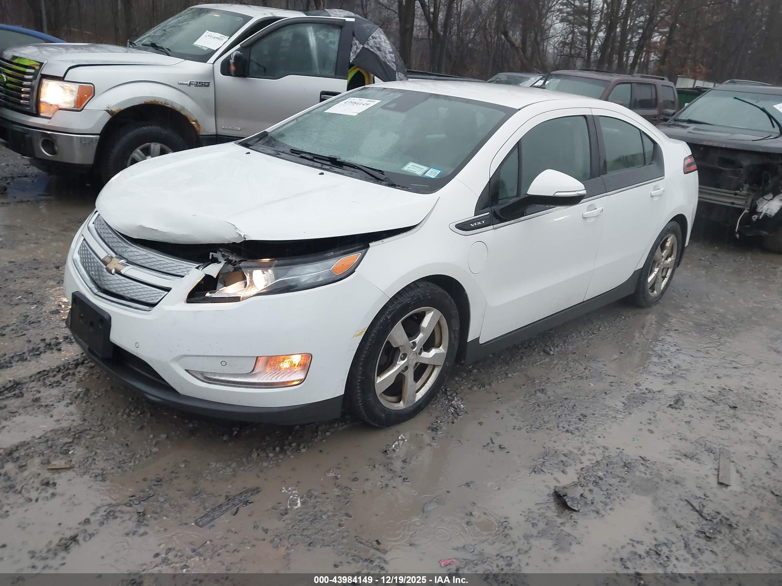 CHEVROLET VOLT image 2