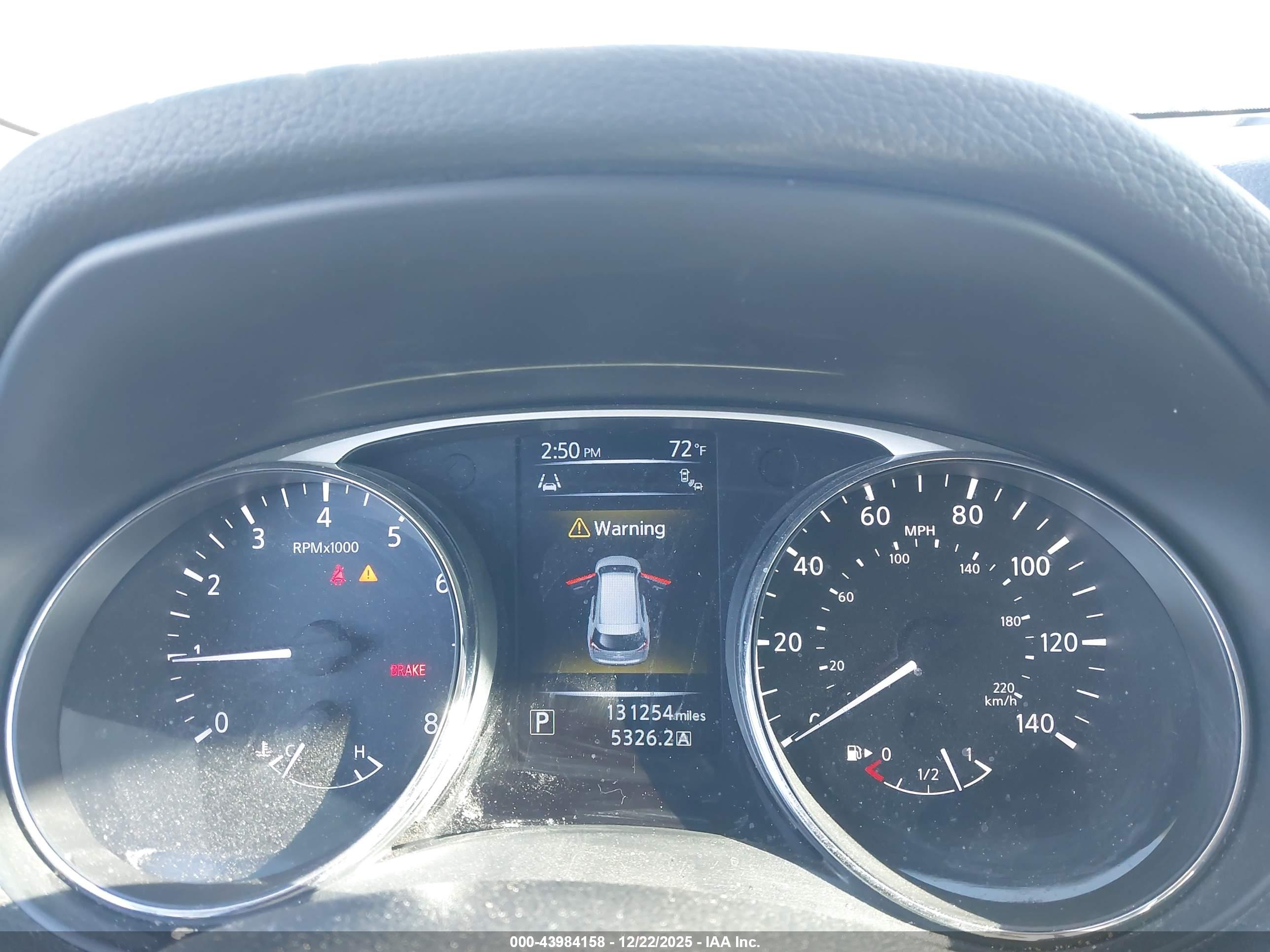 NISSAN ROGUE image 7